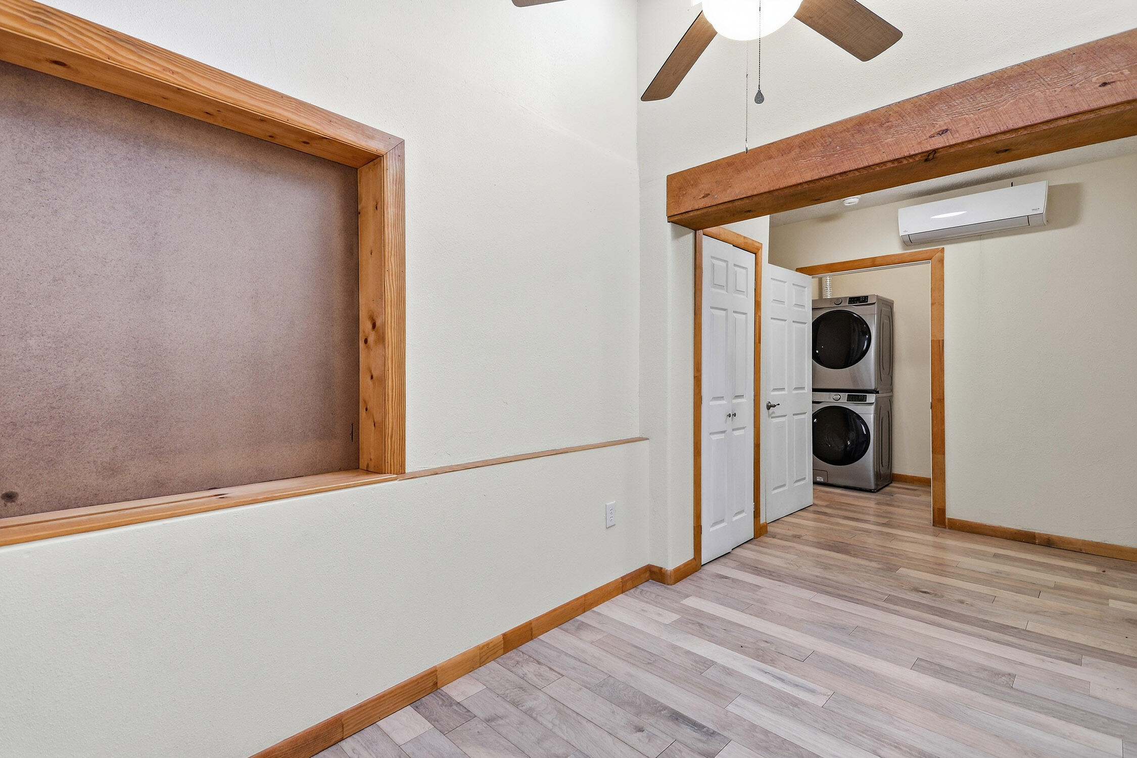Photo 7 — 515 Marble Avenue NE
