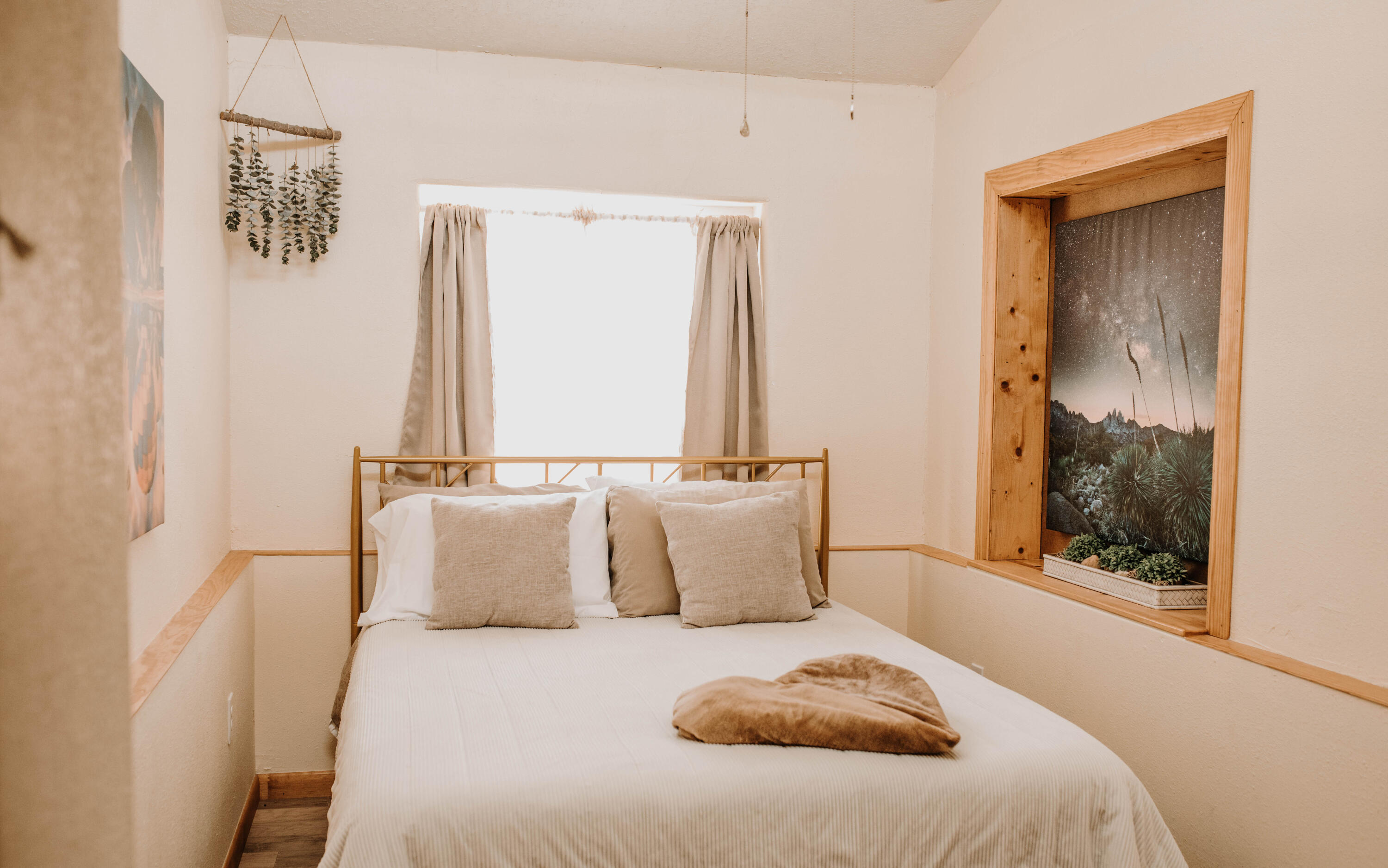 Photo 9 — 515 Marble Avenue NE