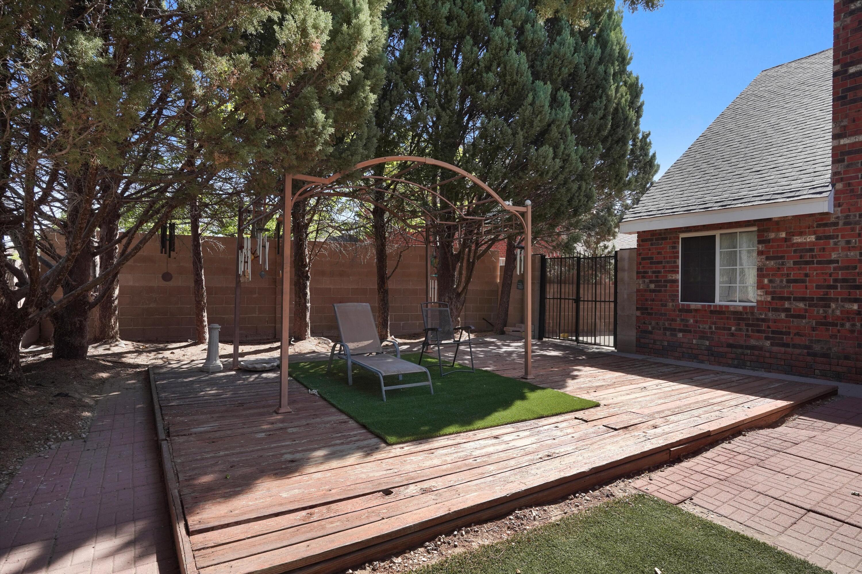 Photo 18 — 8627 Timberidge Place NW
