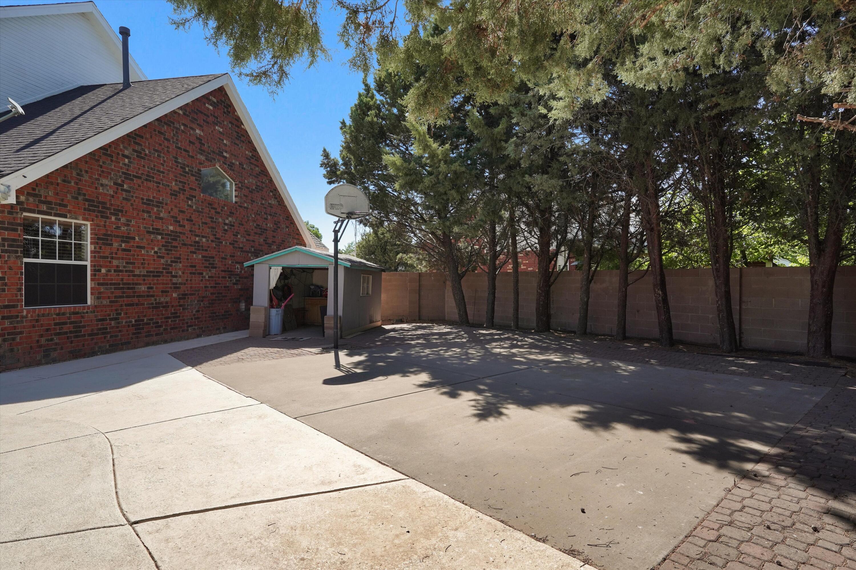 Photo 11 — 8627 Timberidge Place NW