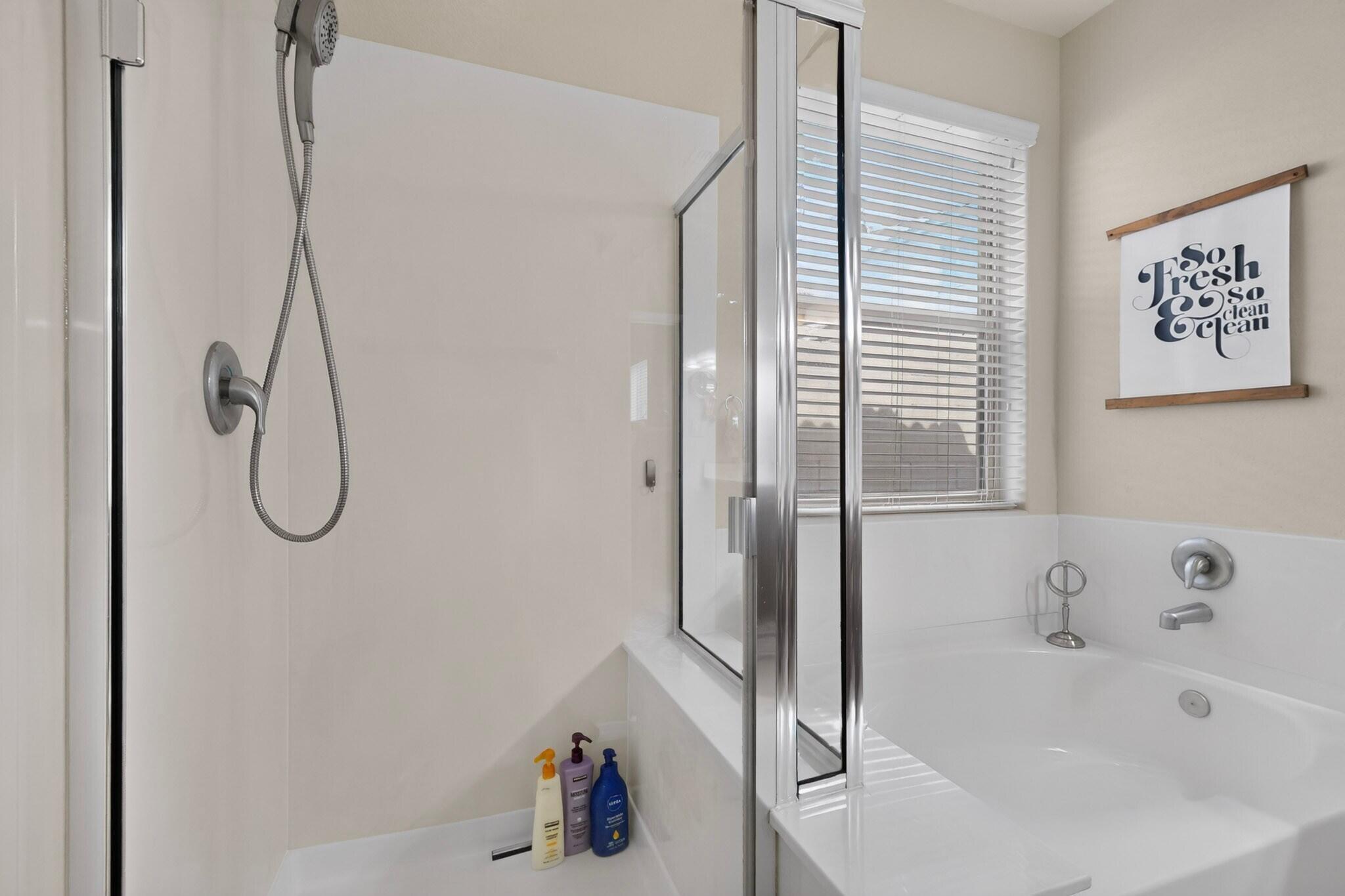 Photo 14 — 5815 Mafraq Avenue NW