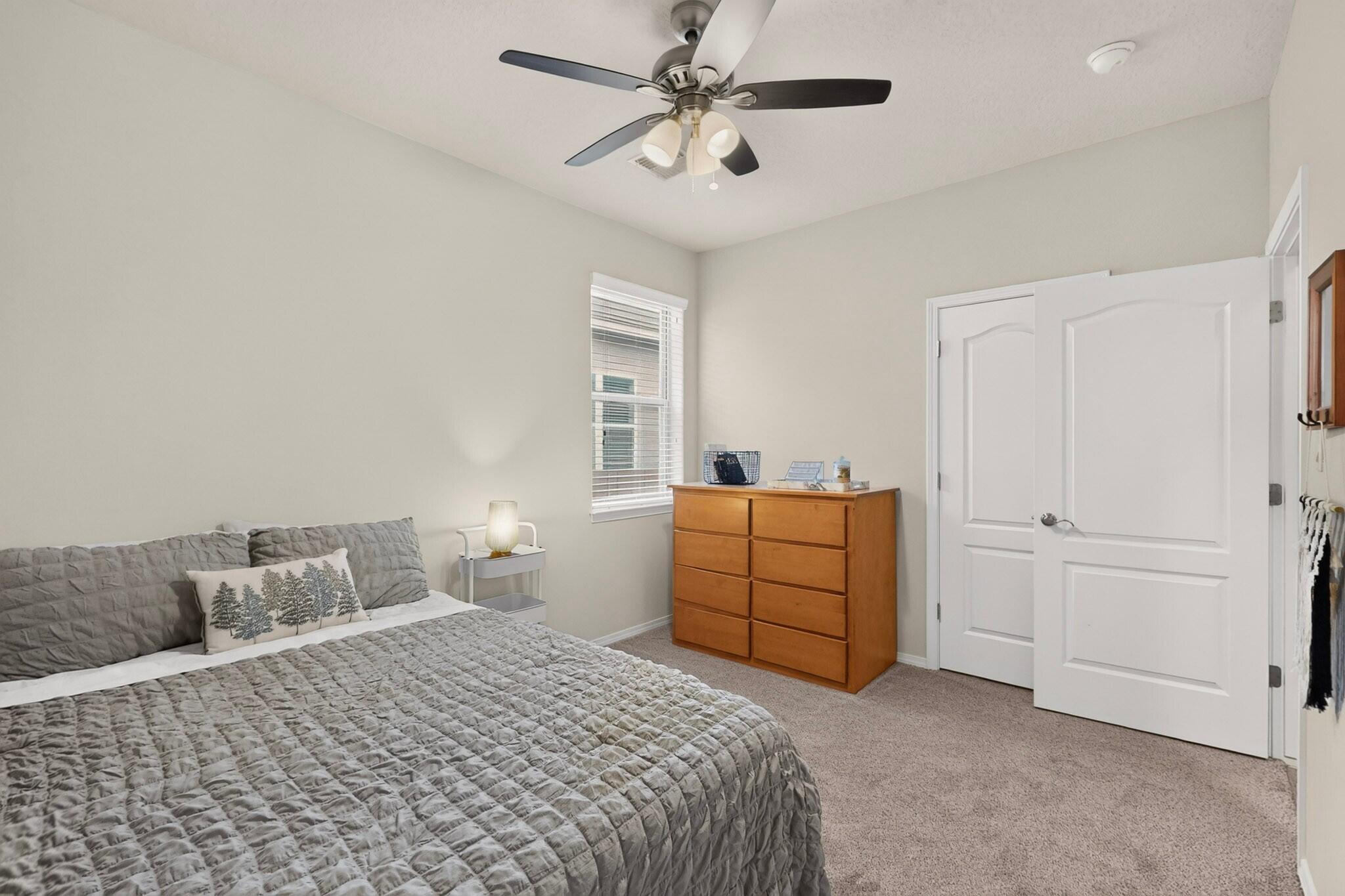 Photo 12 — 5815 Mafraq Avenue NW