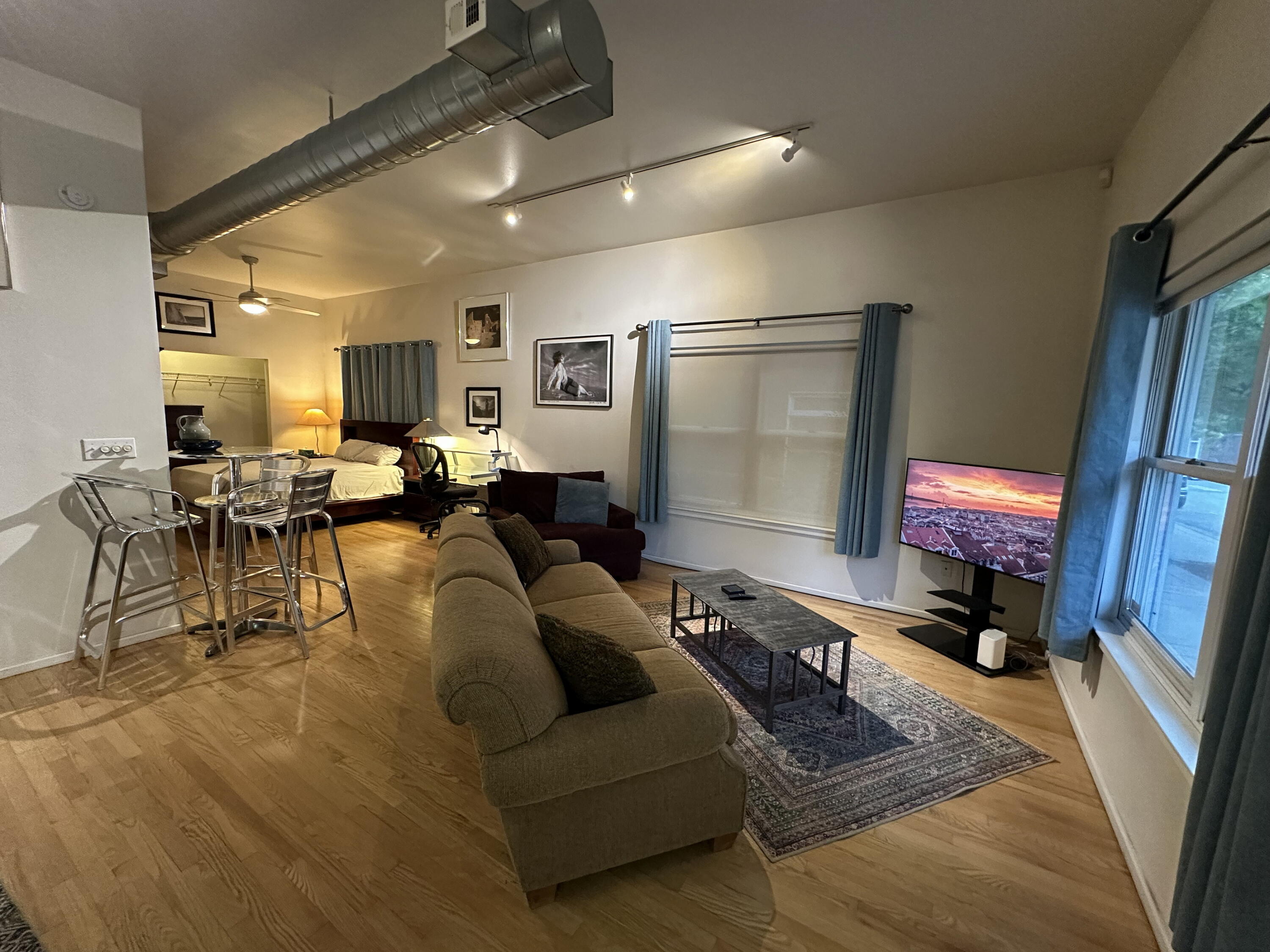 Photo 15 — 400 Copper Avenue NE APT 105