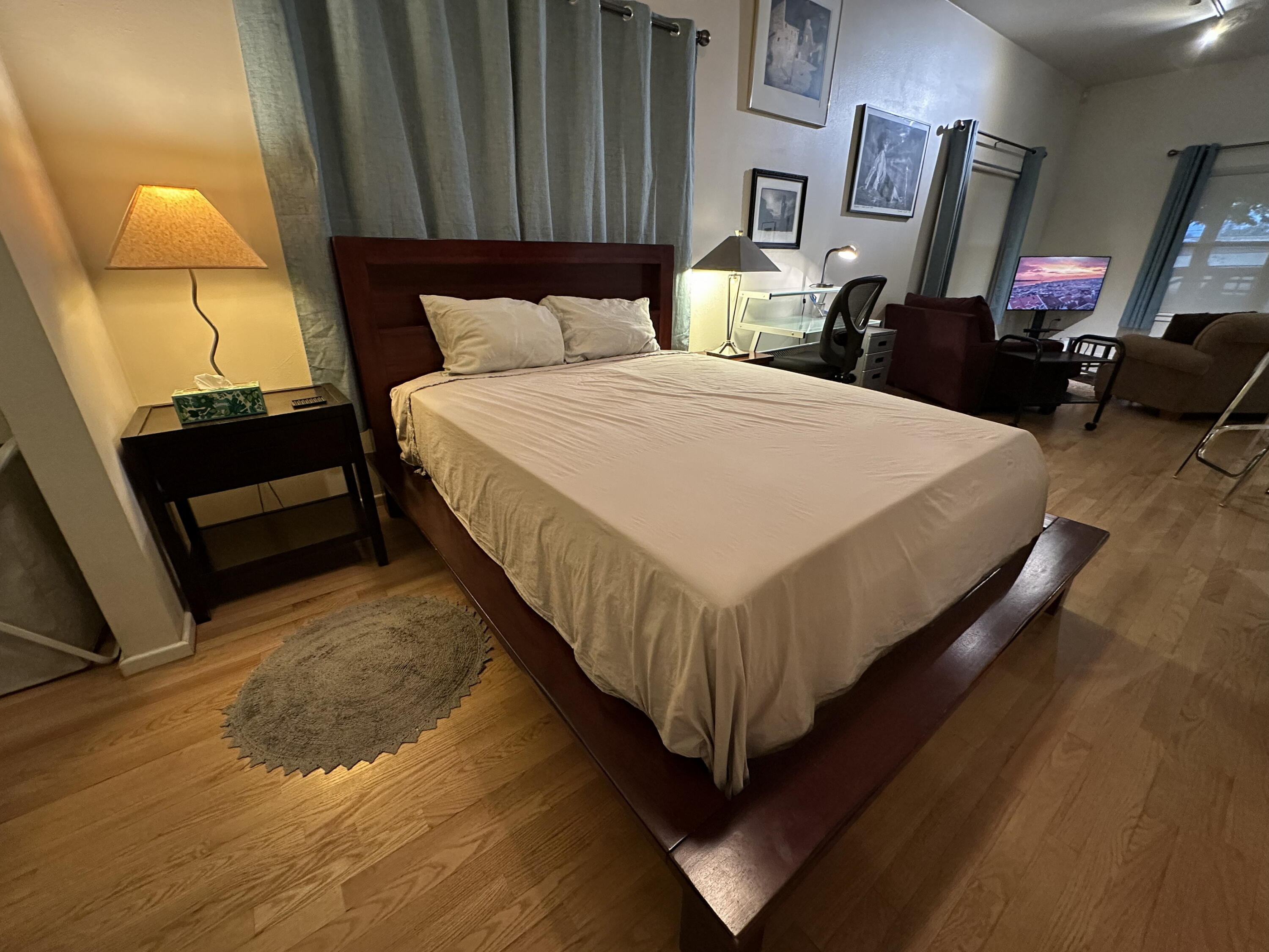 Photo 12 — 400 Copper Avenue NE APT 105