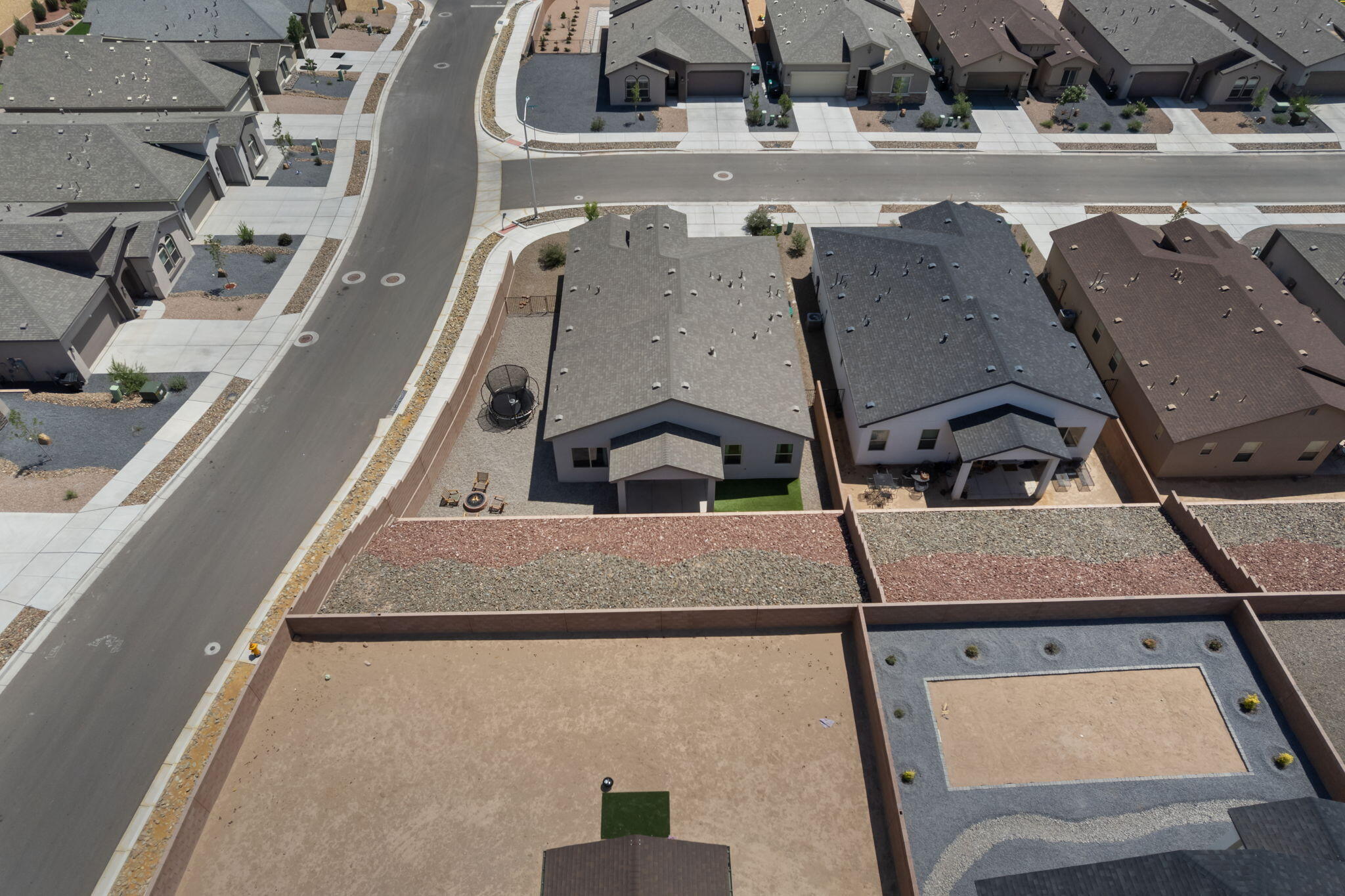 Photo 3 — 2901 Tierra Del Sol Avenue NE