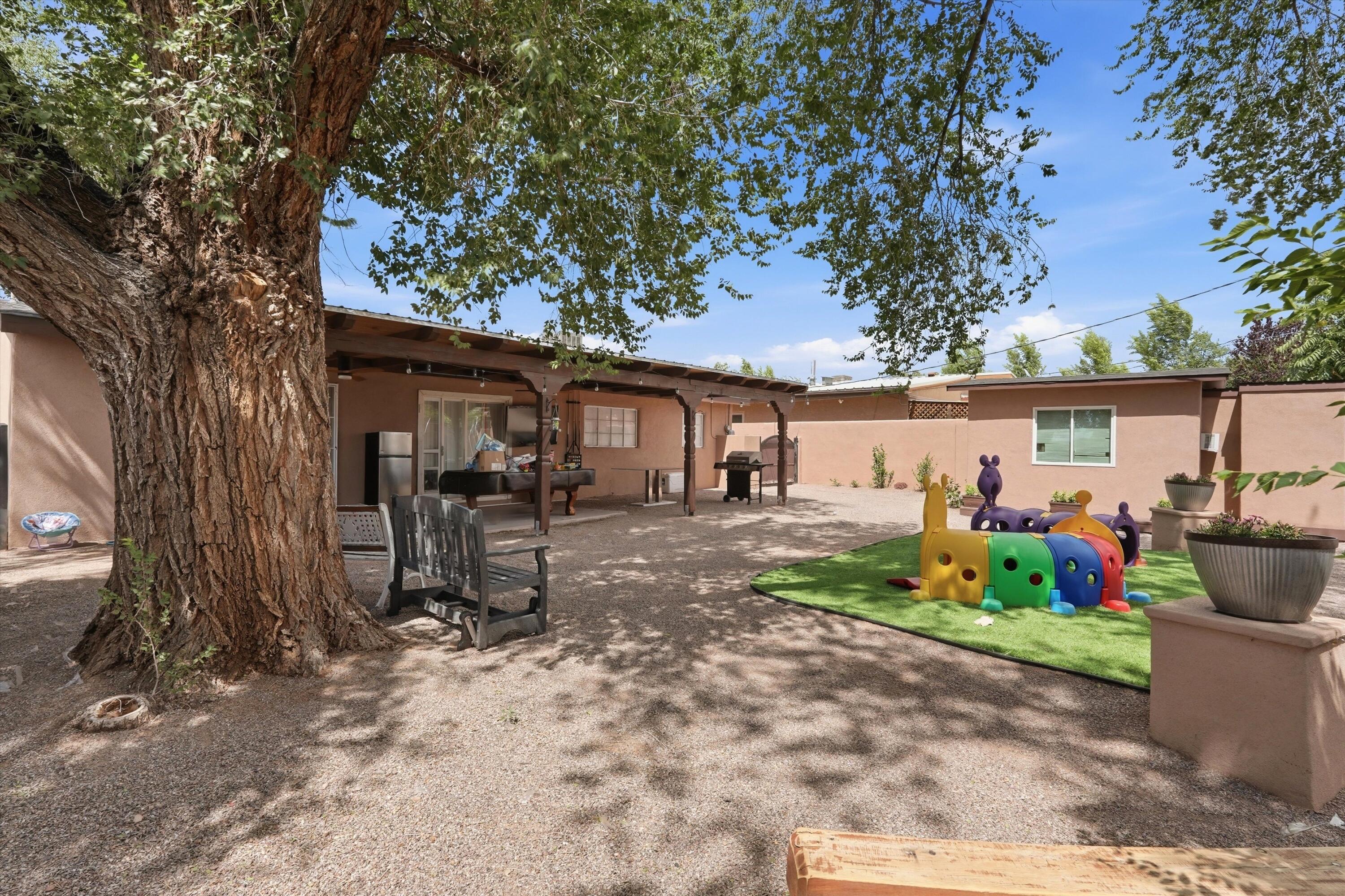 Photo 7 — 4604 Palo Duro Avenue NE