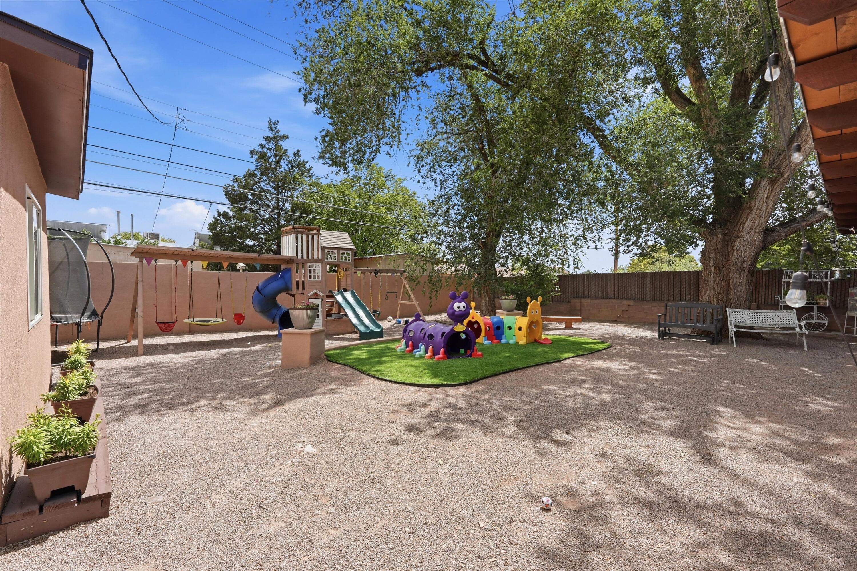 Photo 5 — 4604 Palo Duro Avenue NE