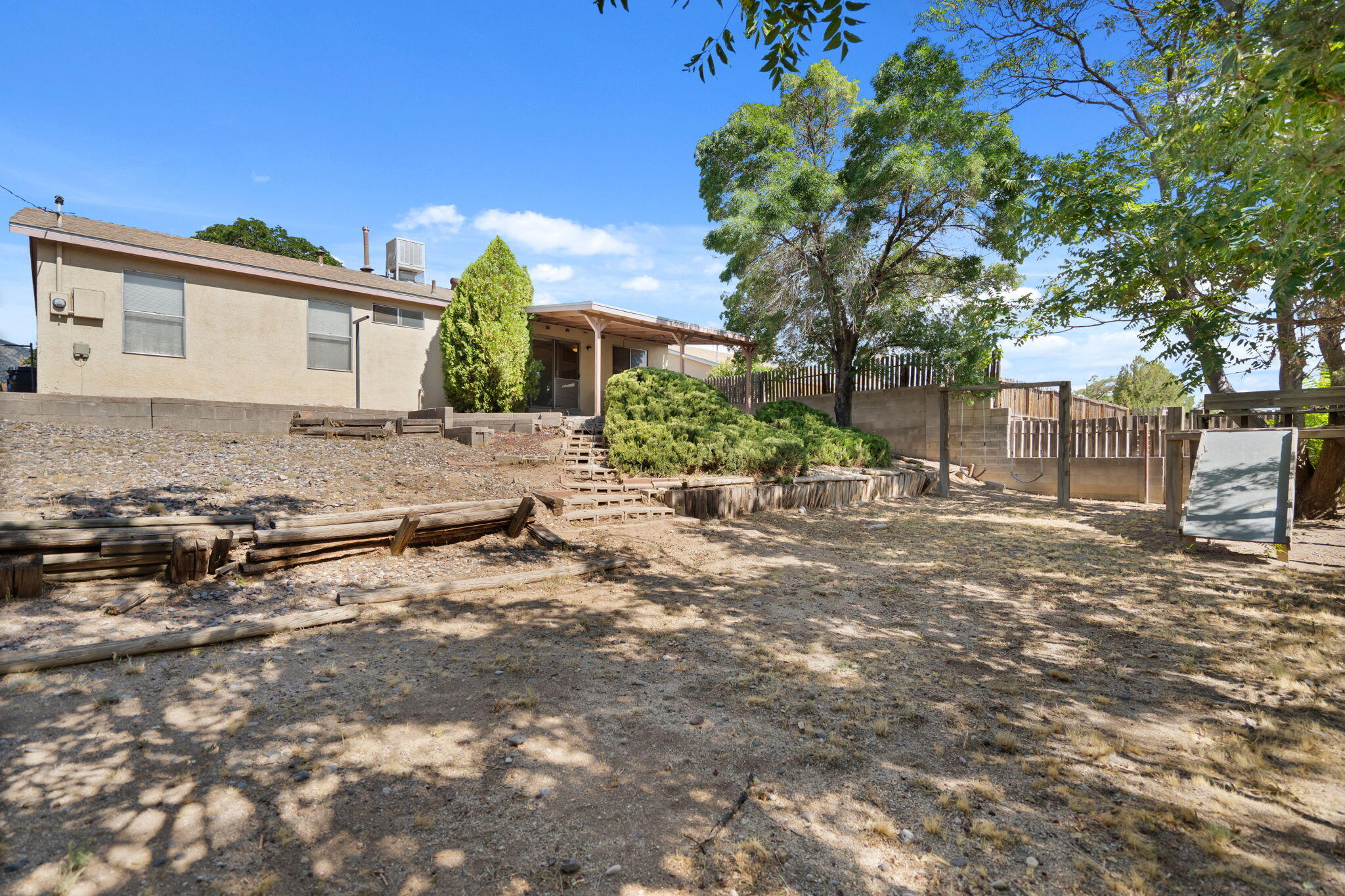 Photo 14 — 1229 Hiawatha Drive NE