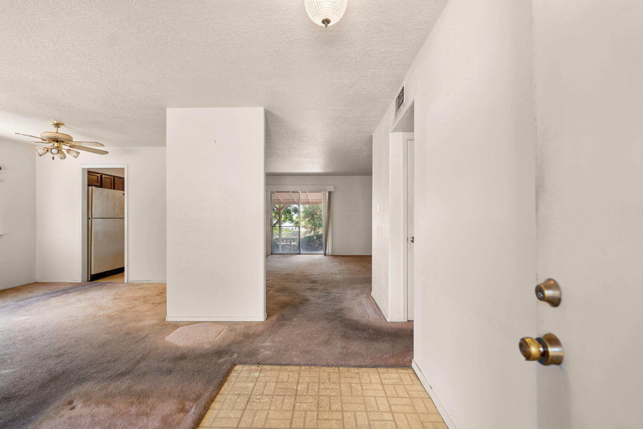 Photo 16 — 1229 Hiawatha Drive NE