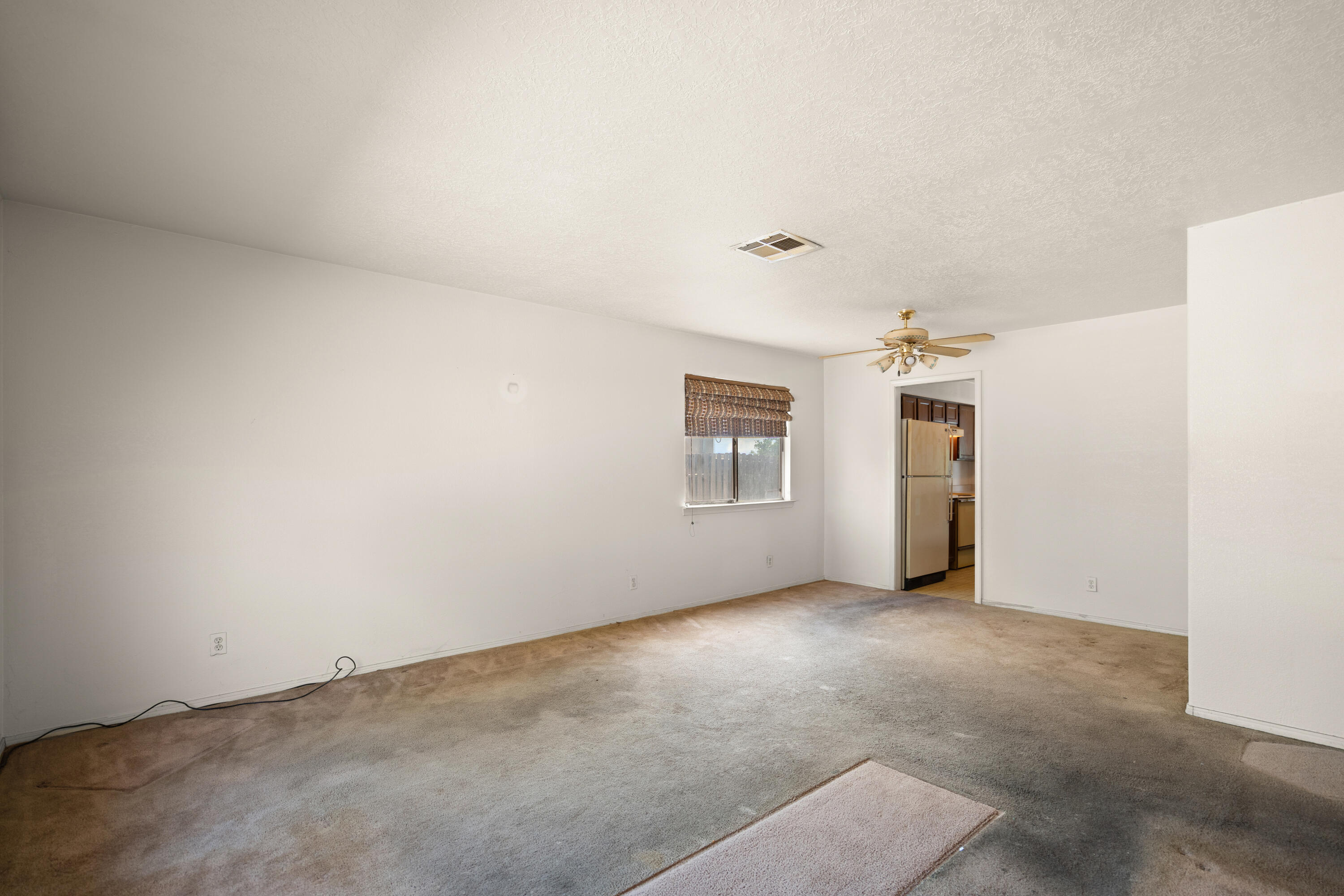 Photo 17 — 1229 Hiawatha Drive NE