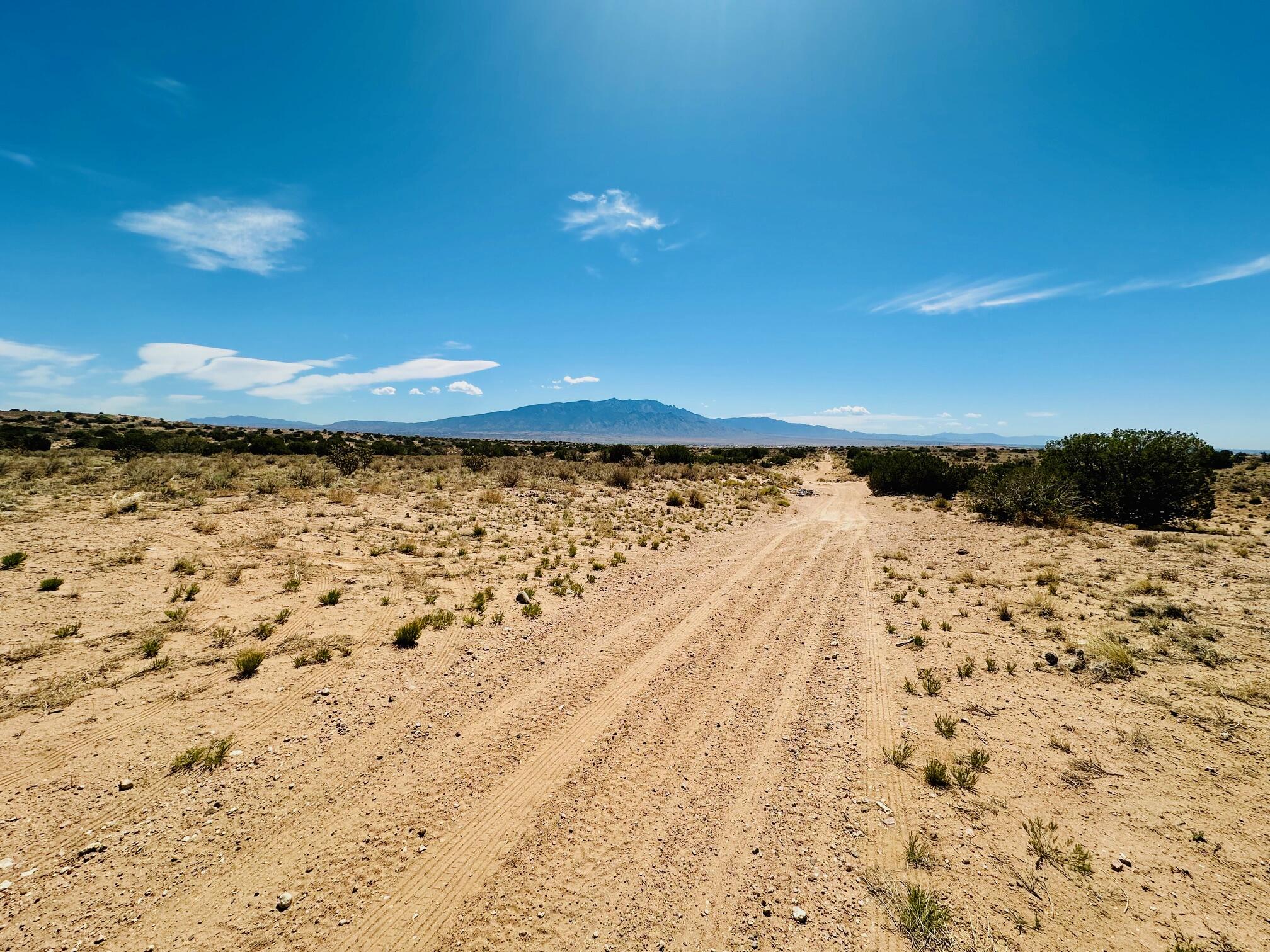 5009 Hummell Road NE, Rio Rancho, NM 87144