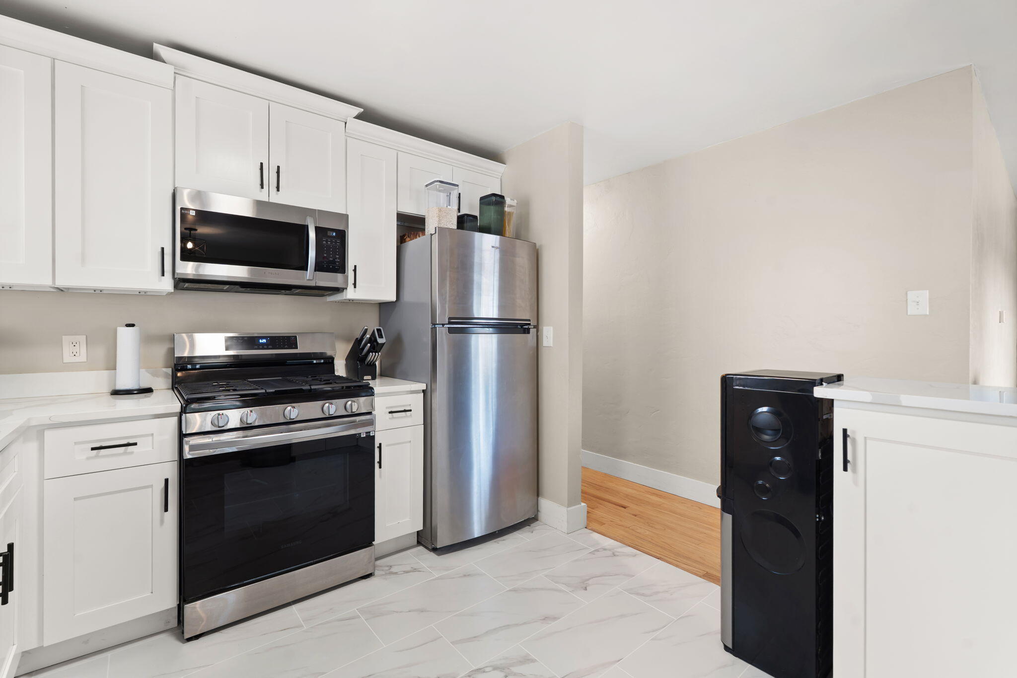 Photo 20 — 438 Truman Street NE