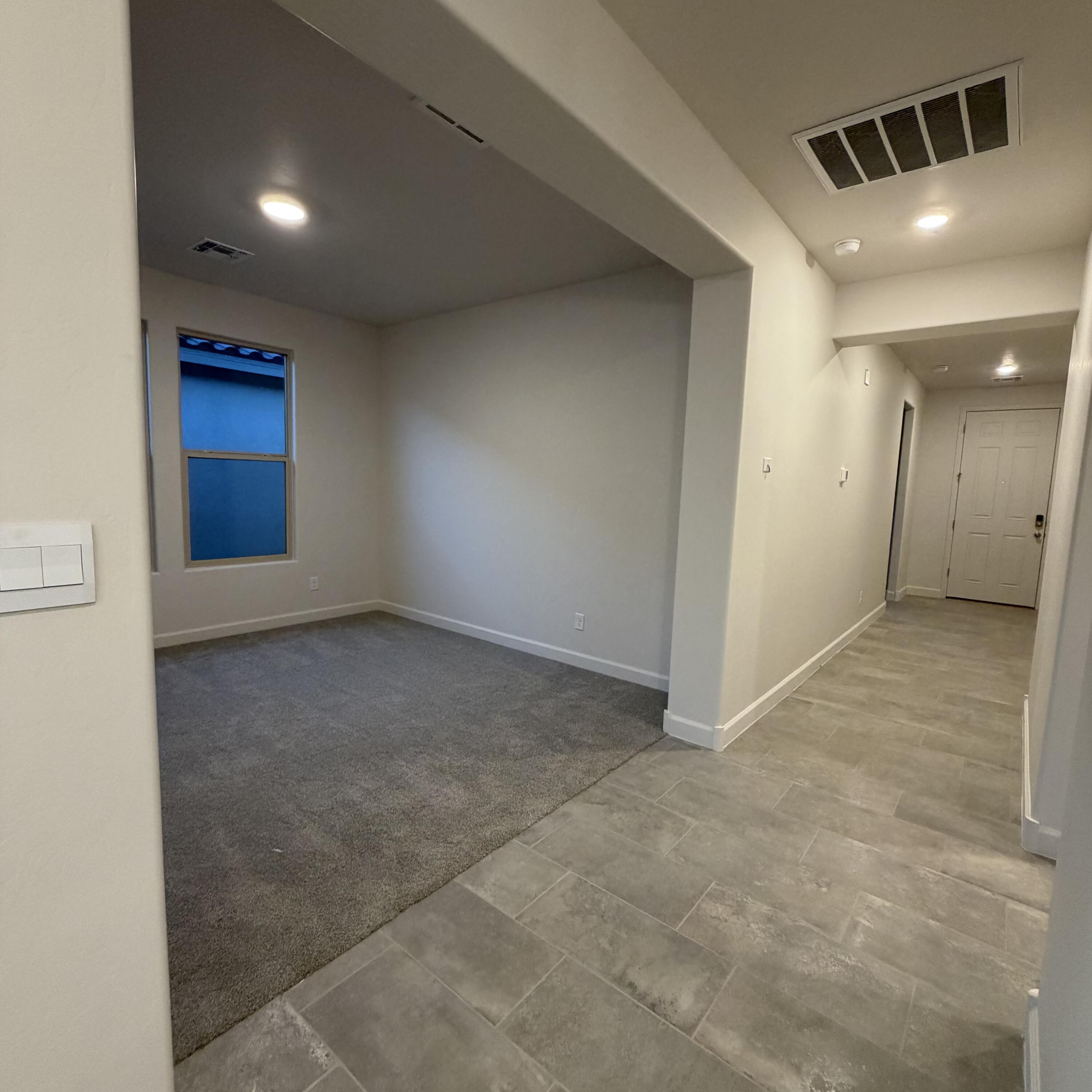 Photo 14 — 2452 Marble Avenue NE