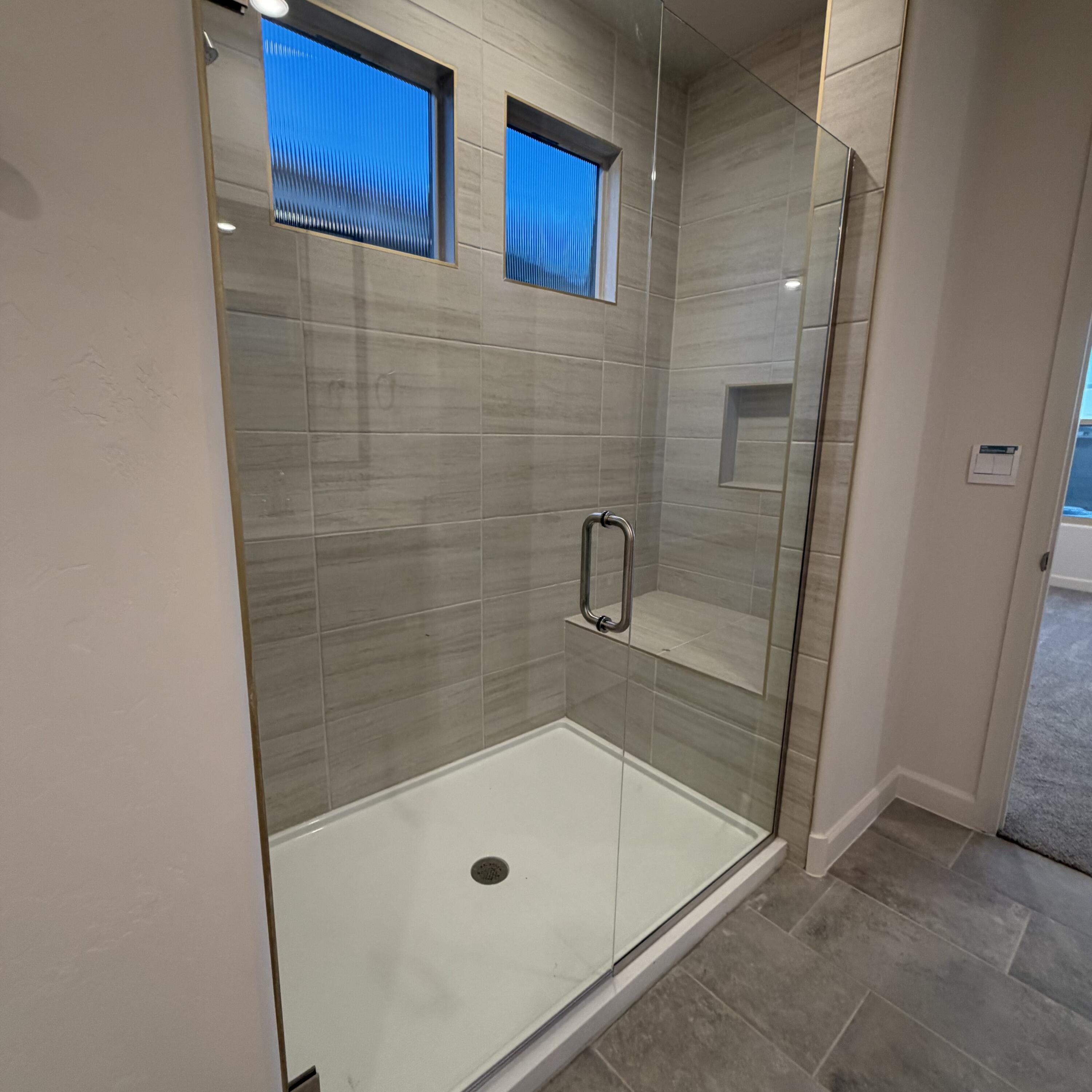 Photo 8 — 2452 Marble Avenue NE