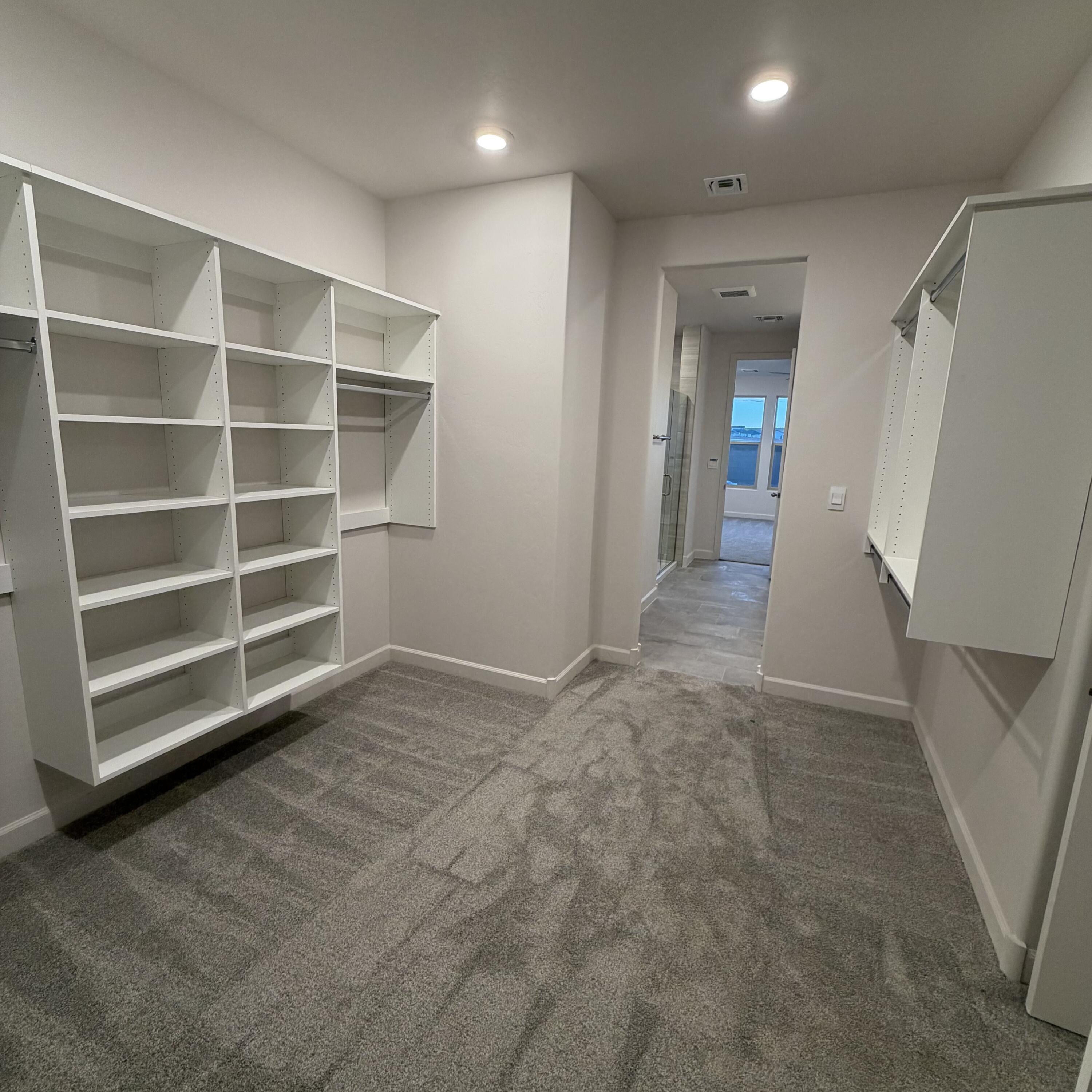 Photo 6 — 2452 Marble Avenue NE