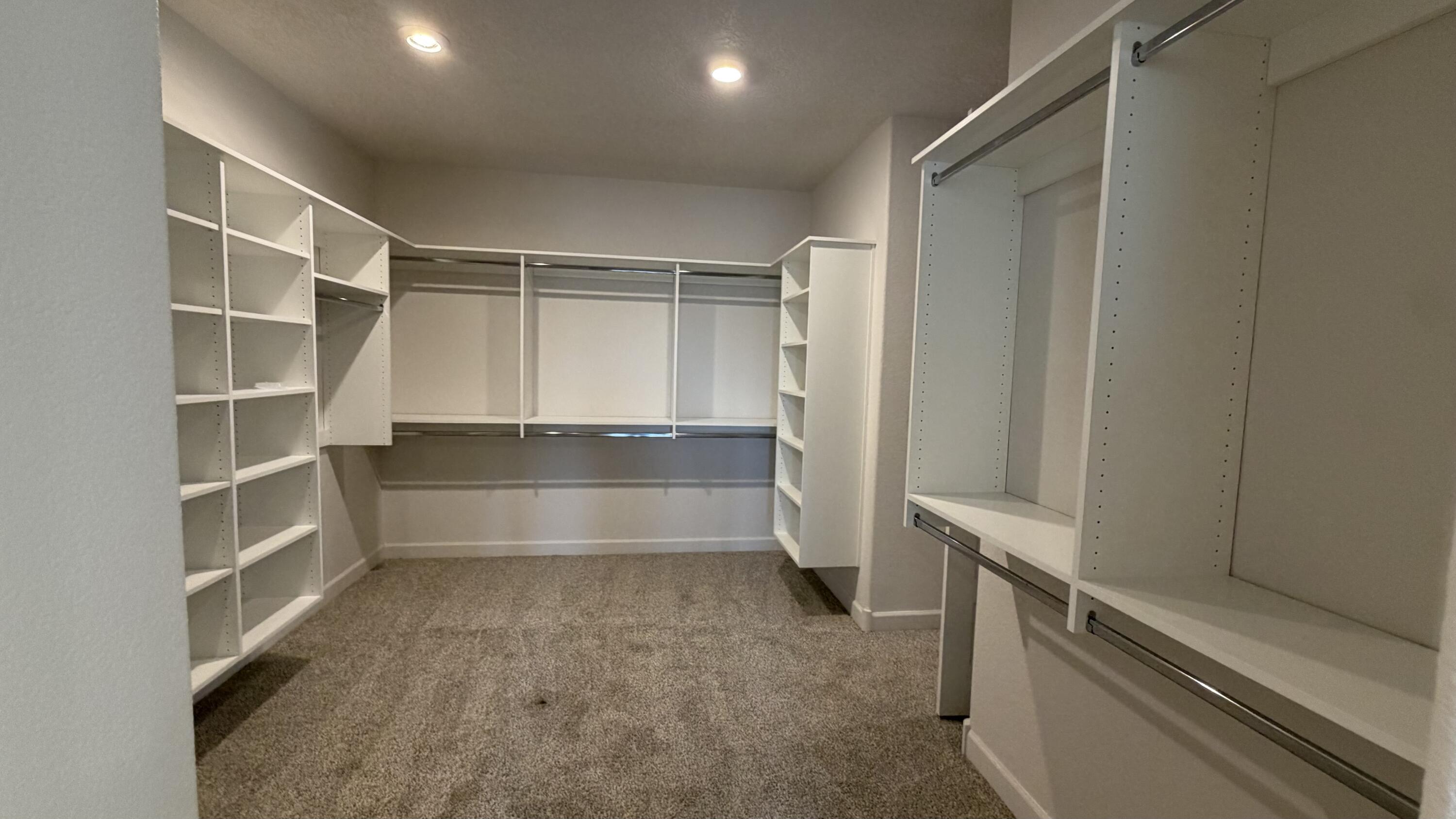 Photo 19 — 2452 Marble Avenue NE