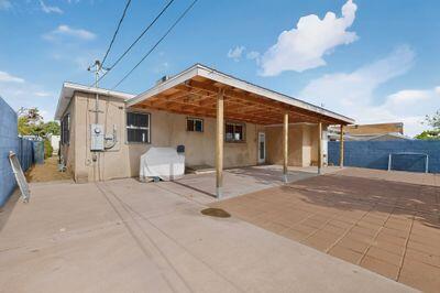 Photo 8 — 833 Madeira Drive SE