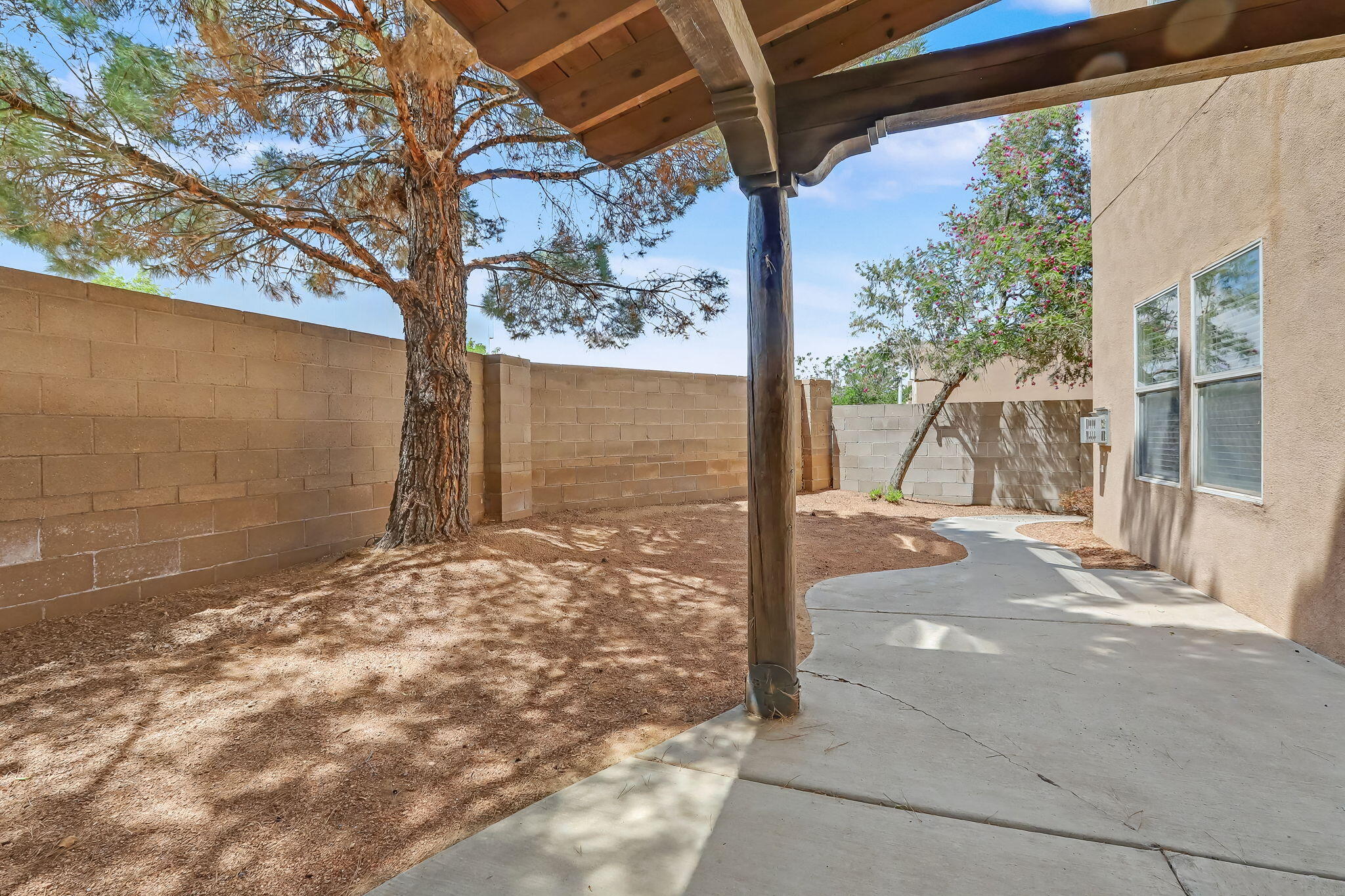 Photo 7 — 10849 Pizzo Drive NW
