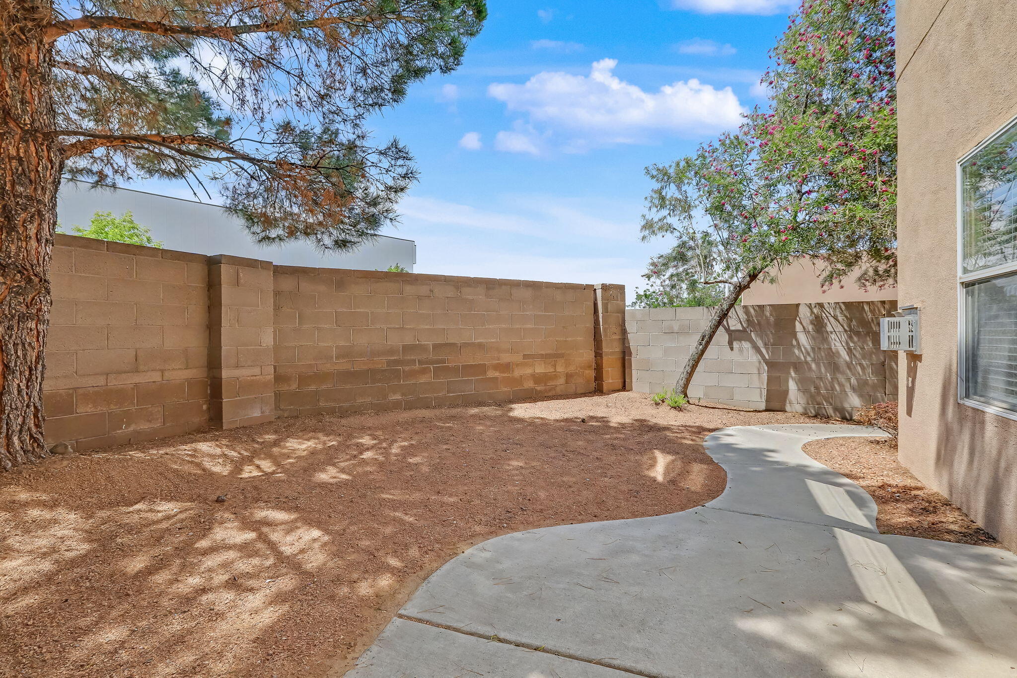 Photo 6 — 10849 Pizzo Drive NW