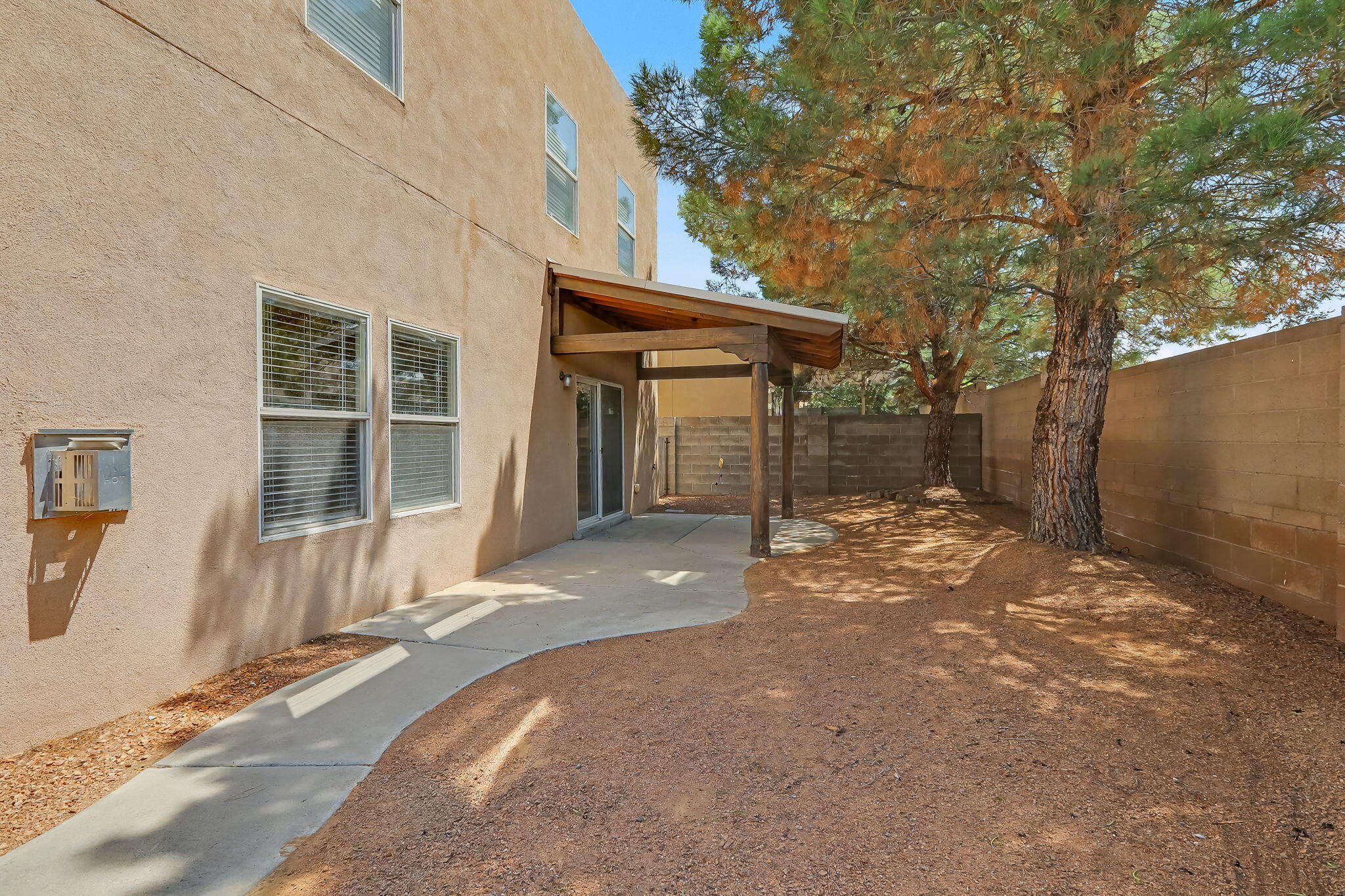Photo 5 — 10849 Pizzo Drive NW