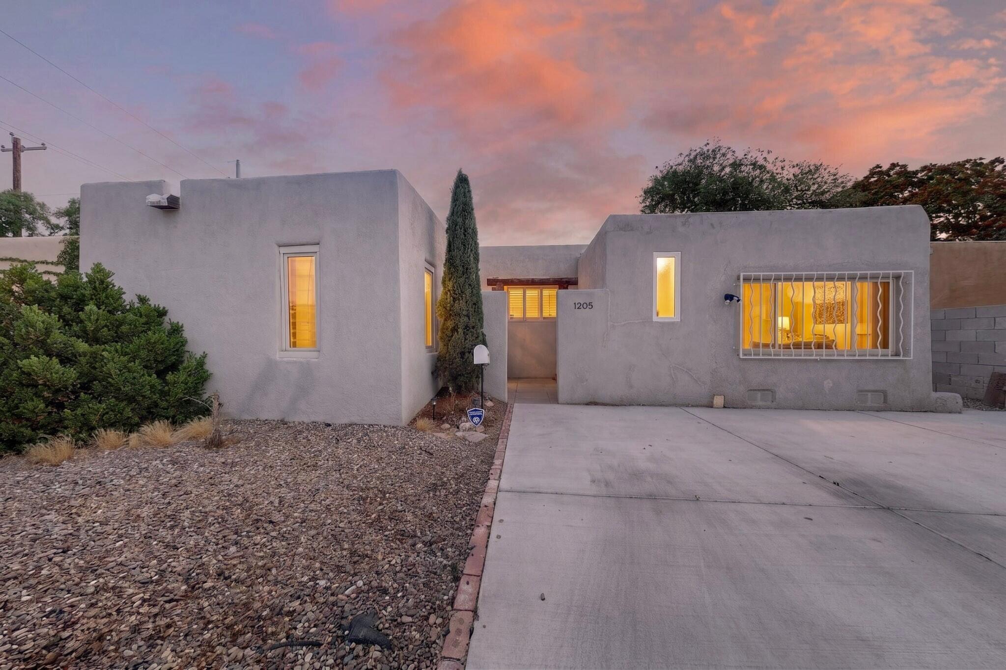 1205 Girard Boulevard NE, Albuquerque, NM 87106