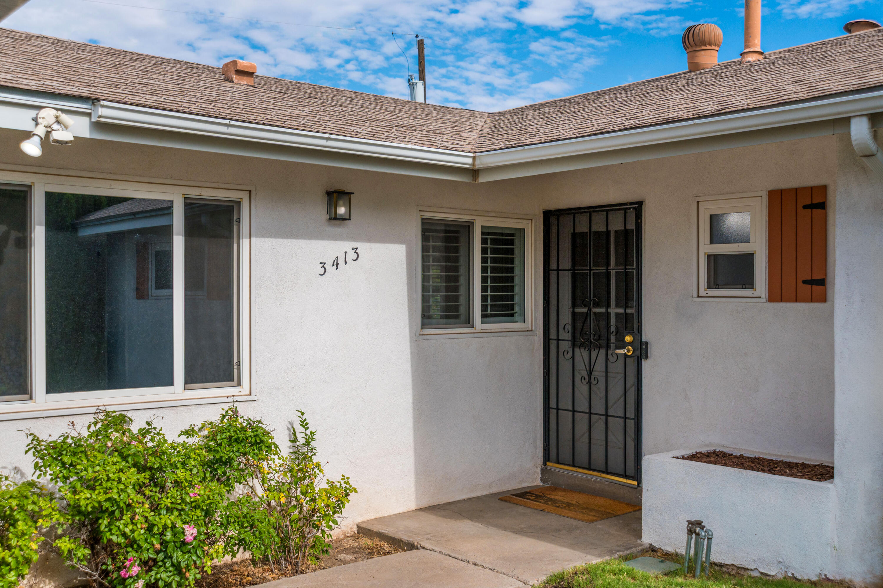 Photo 12 — 3413 Florida Street NE