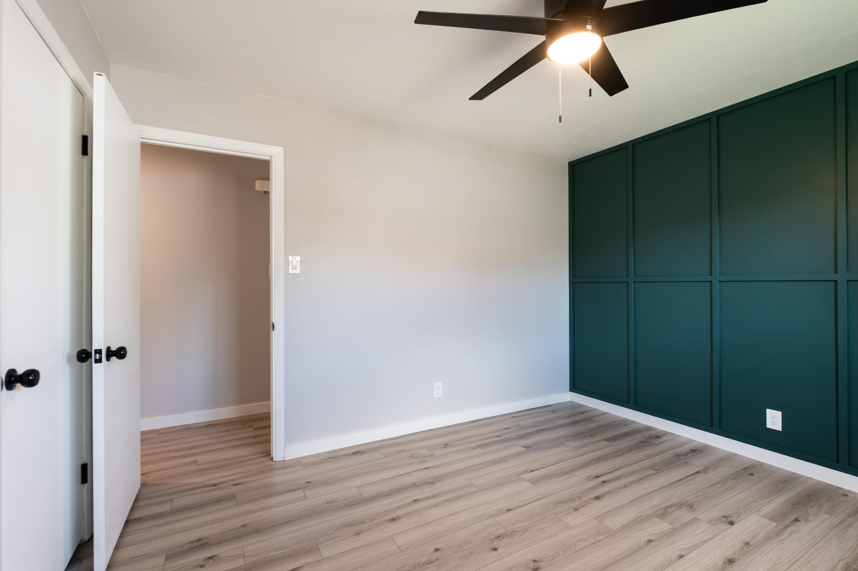 Photo 6 — 3413 Florida Street NE