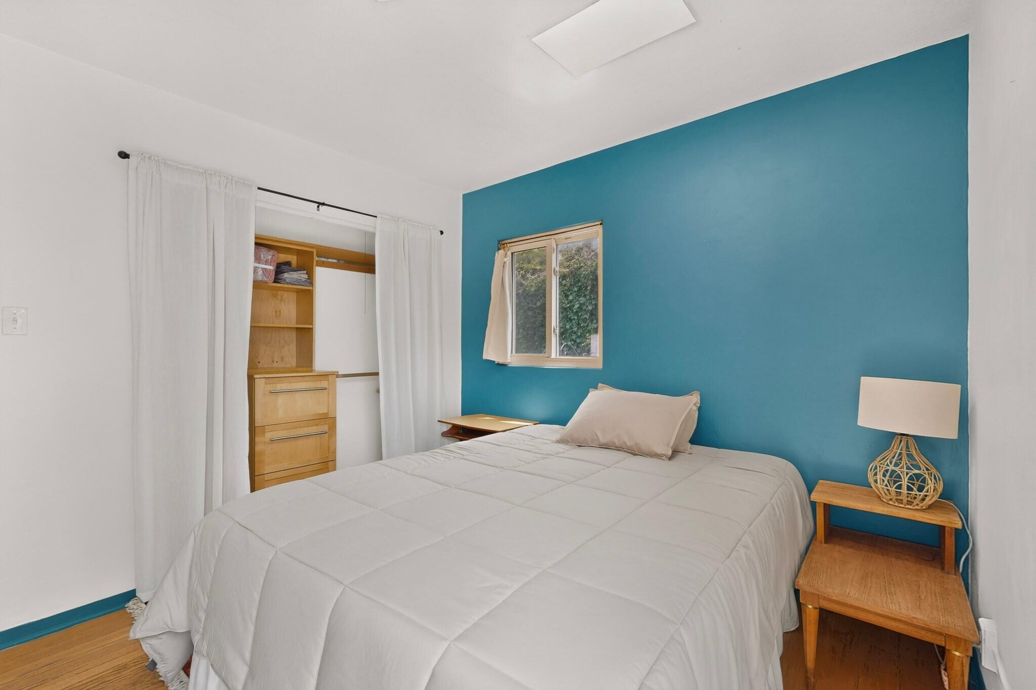 Photo 20 — 1205 Girard Boulevard NE