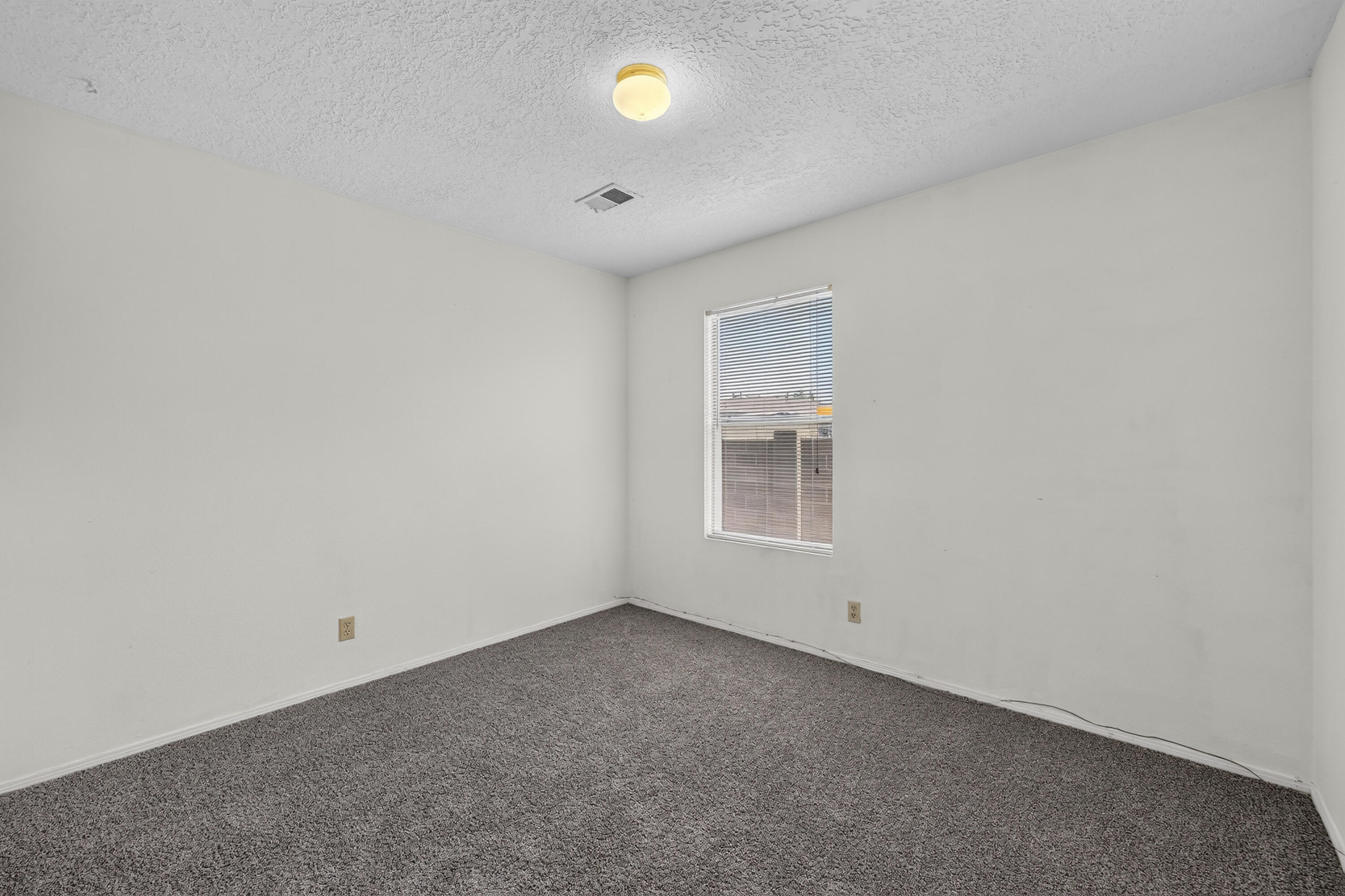 Photo 20 — 7221 Sunlight Peak Drive NE