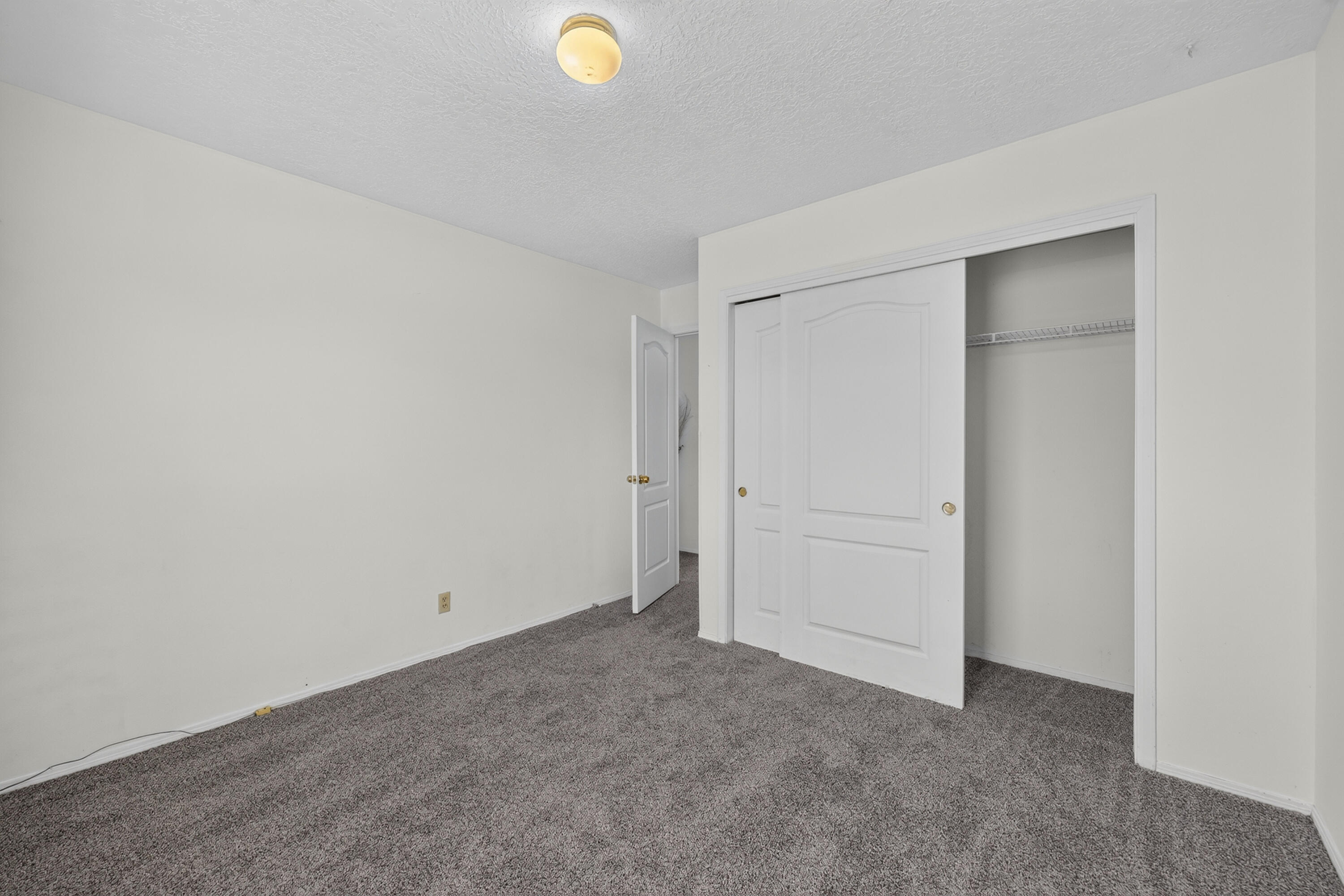 Photo 19 — 7221 Sunlight Peak Drive NE