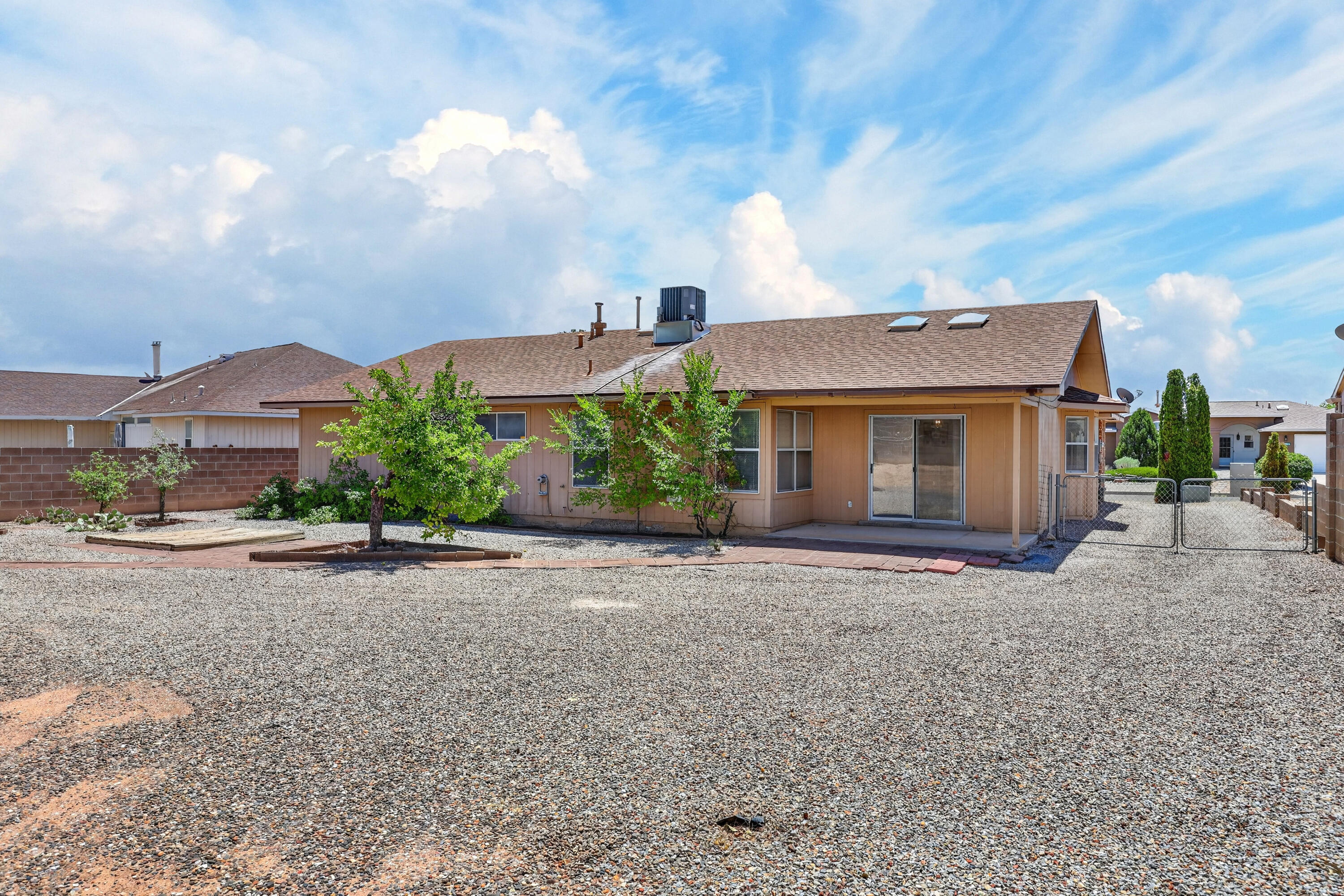 Photo 12 — 7221 Sunlight Peak Drive NE
