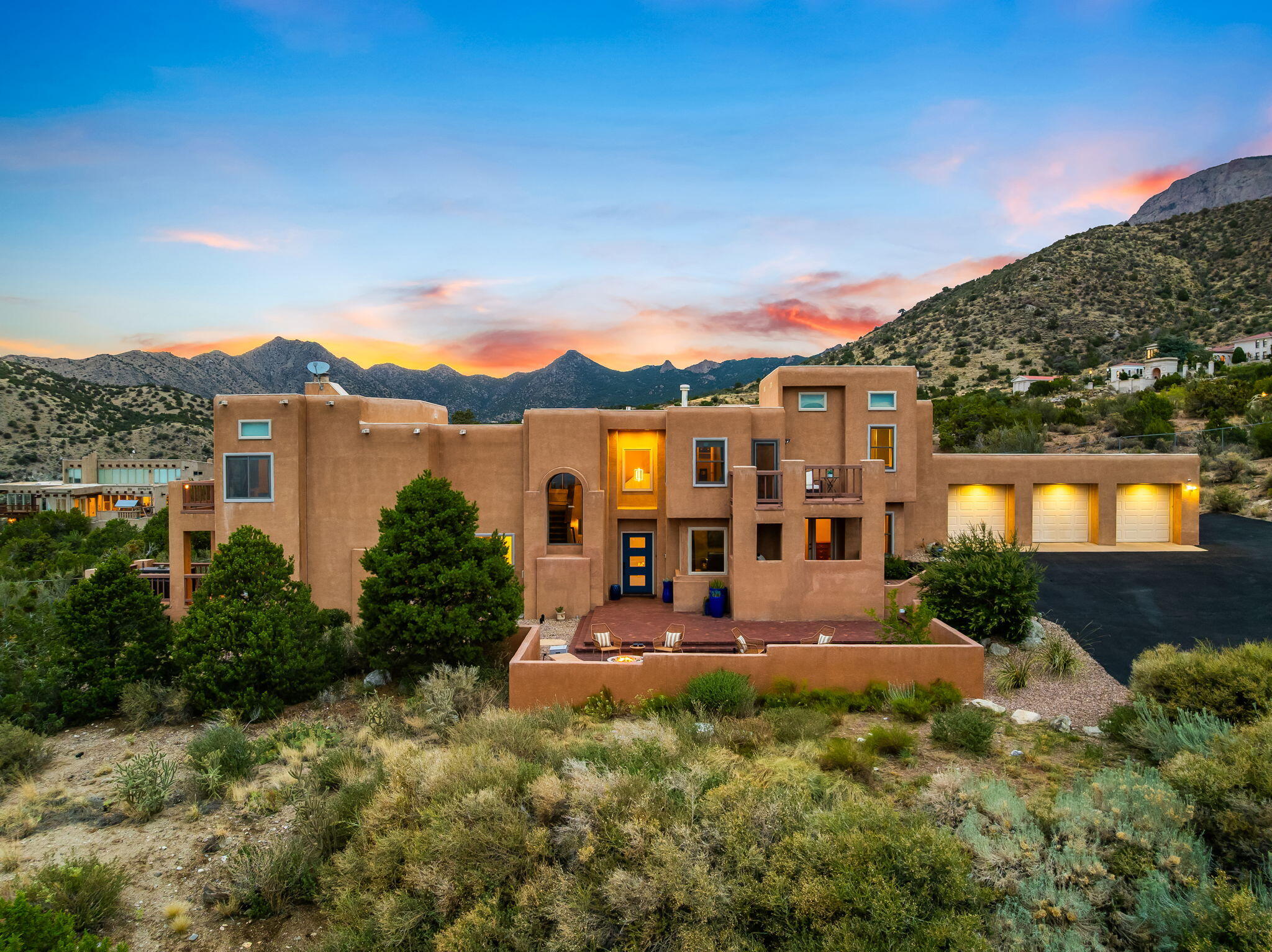 Photo 5 — 18 Tierra Monte Drive NE