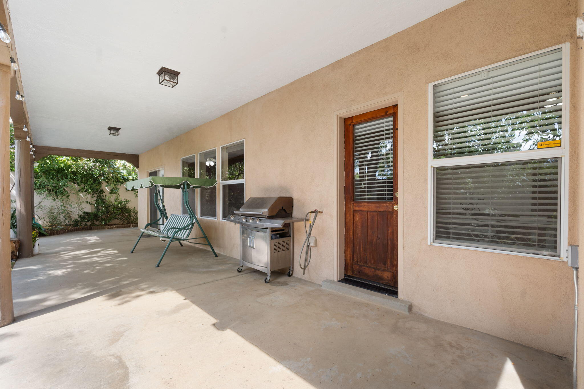 Photo 13 — 8405 Petaluma Drive NE