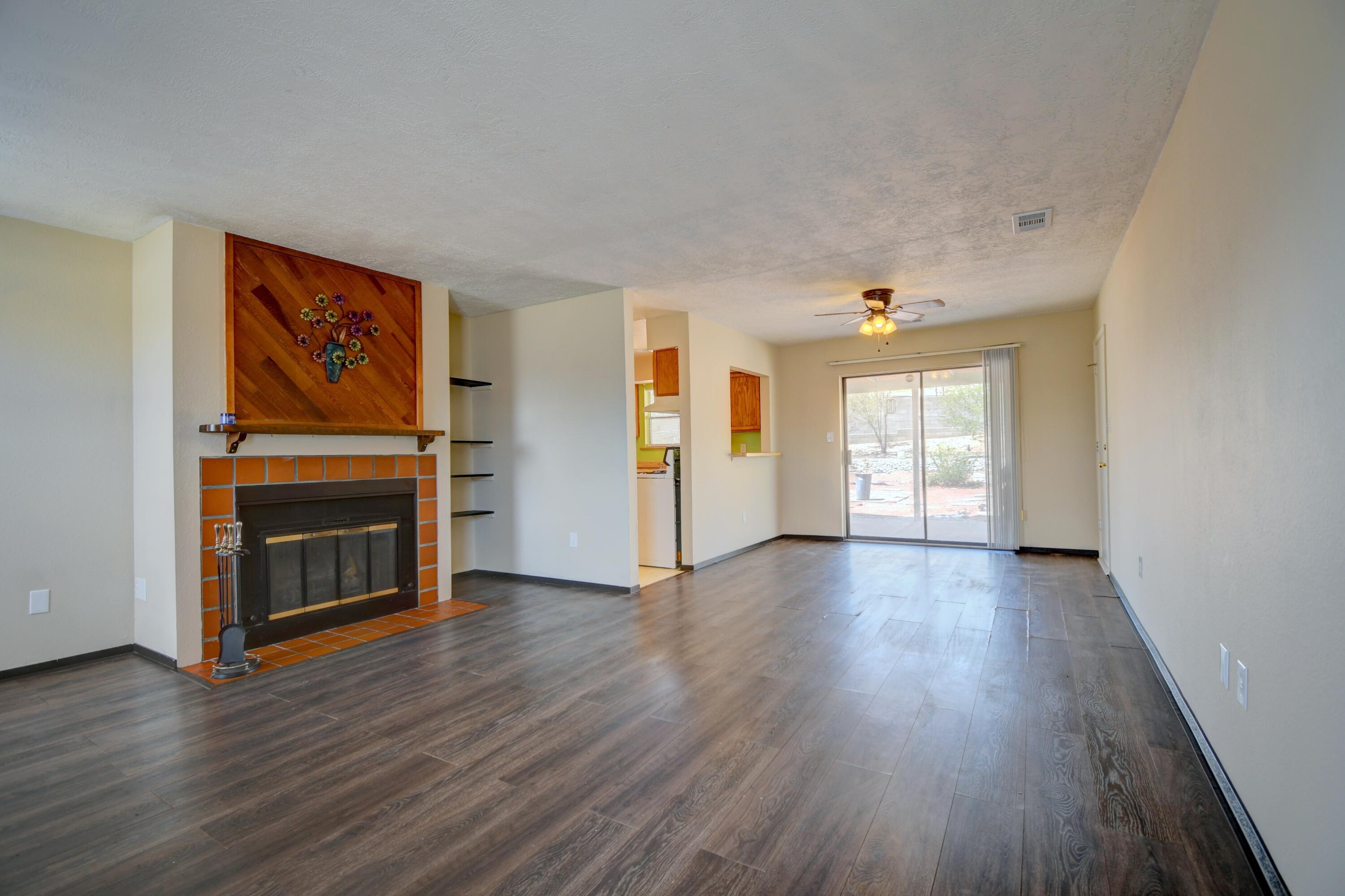 Photo 13 — 774 Zuni Road SE