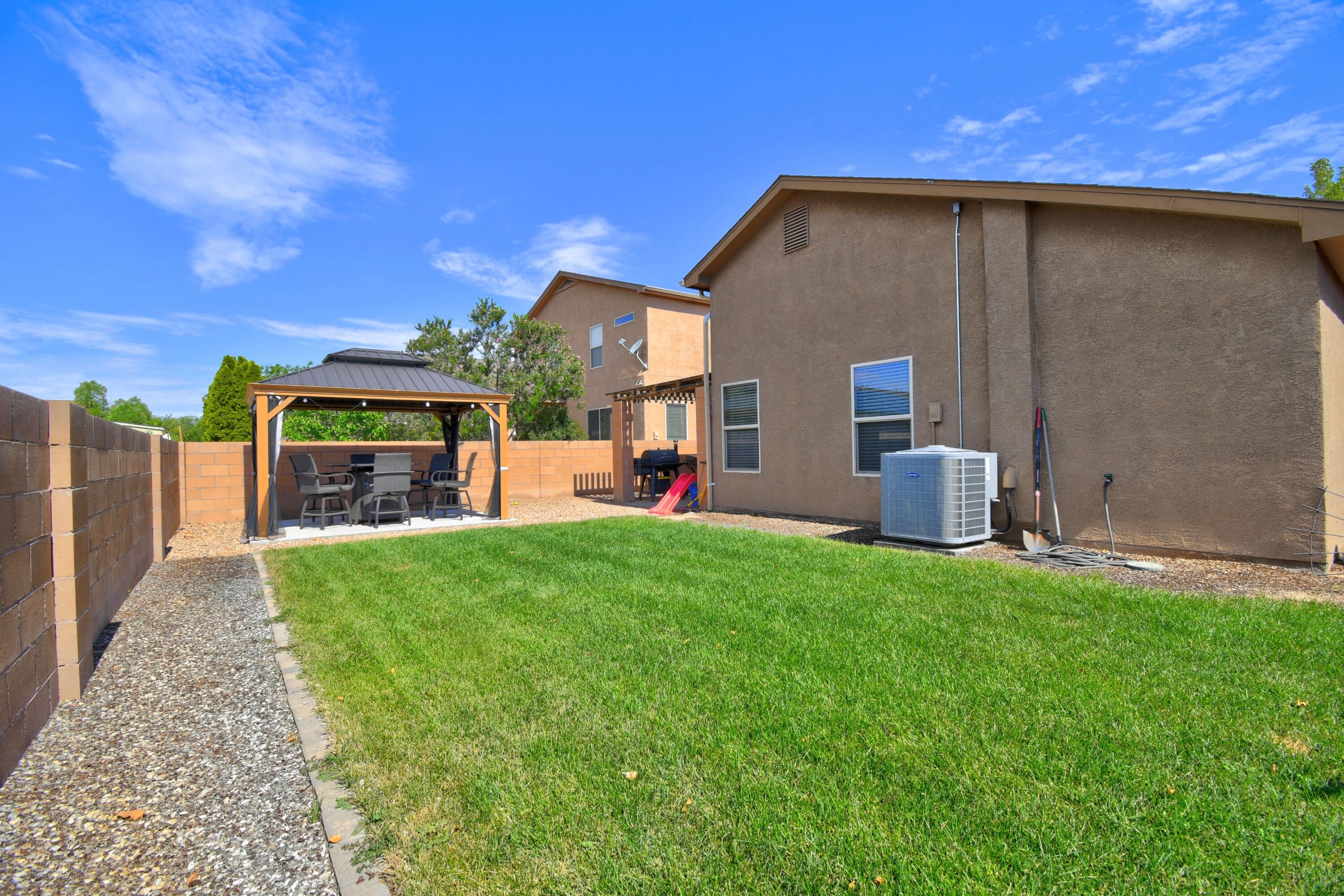 Photo 6 — 6928 N Tijeras Creek Road NW