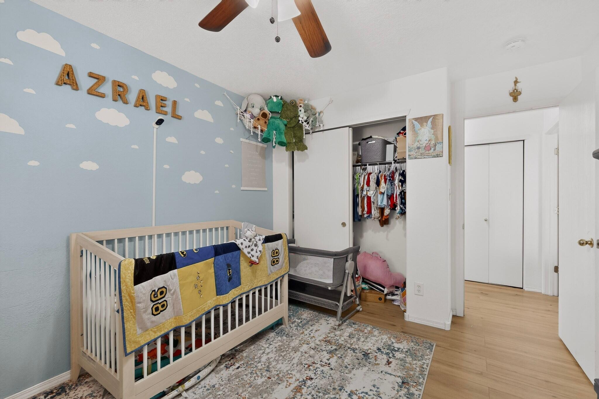 Photo 12 — 819 Corel Drive SW