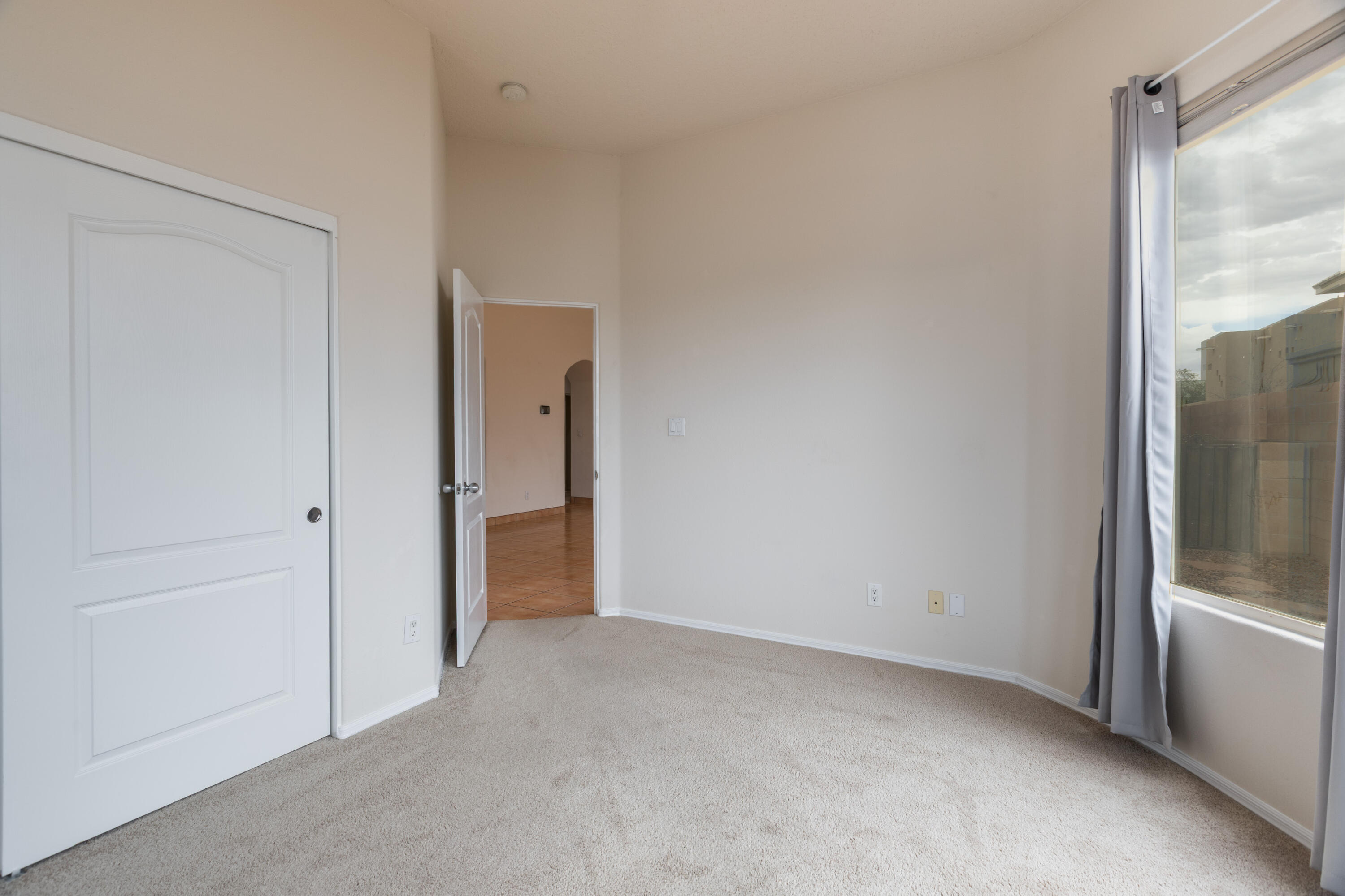 Photo 10 — 4621 Albany Court NW