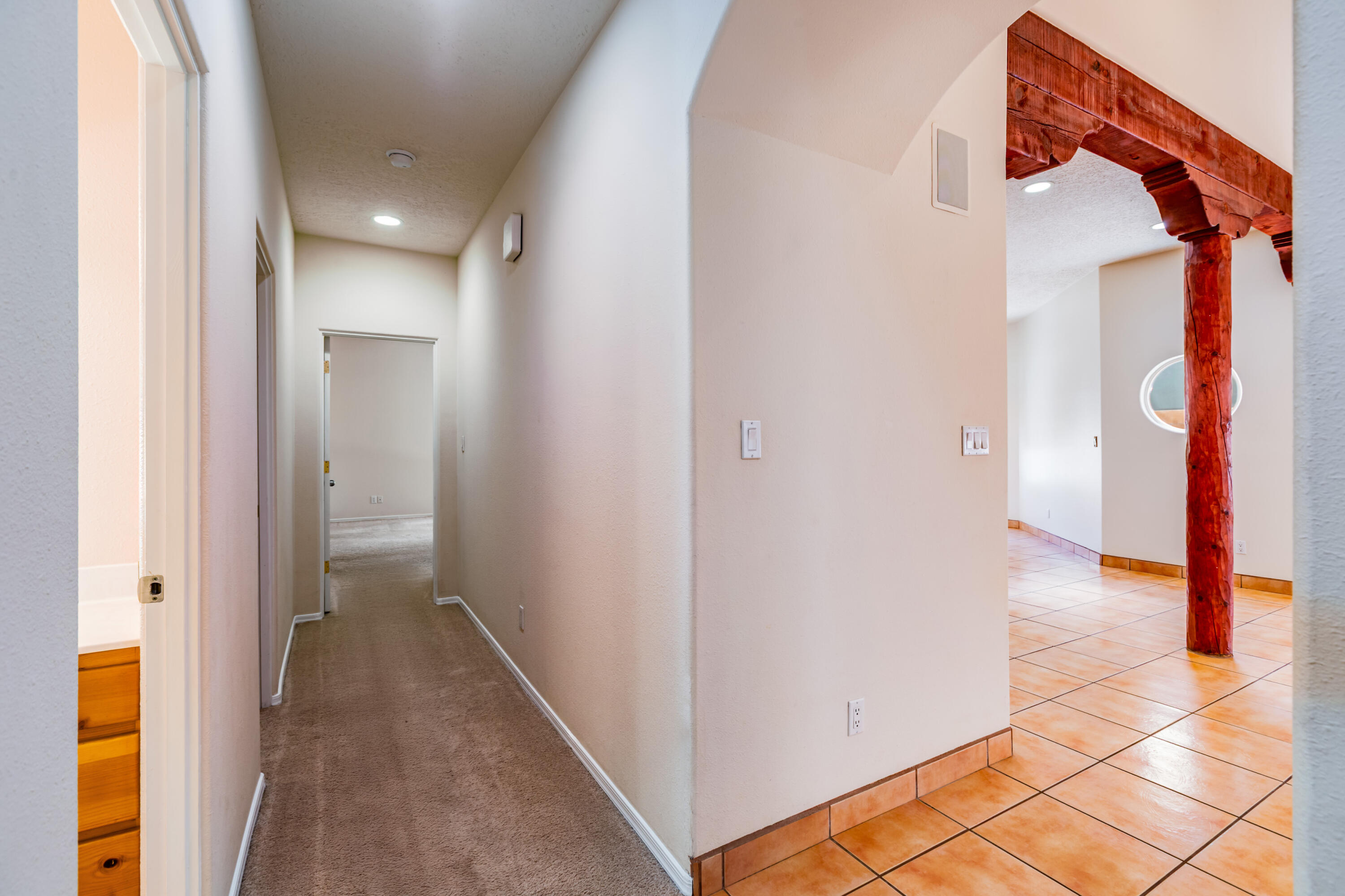 Photo 11 — 4621 Albany Court NW