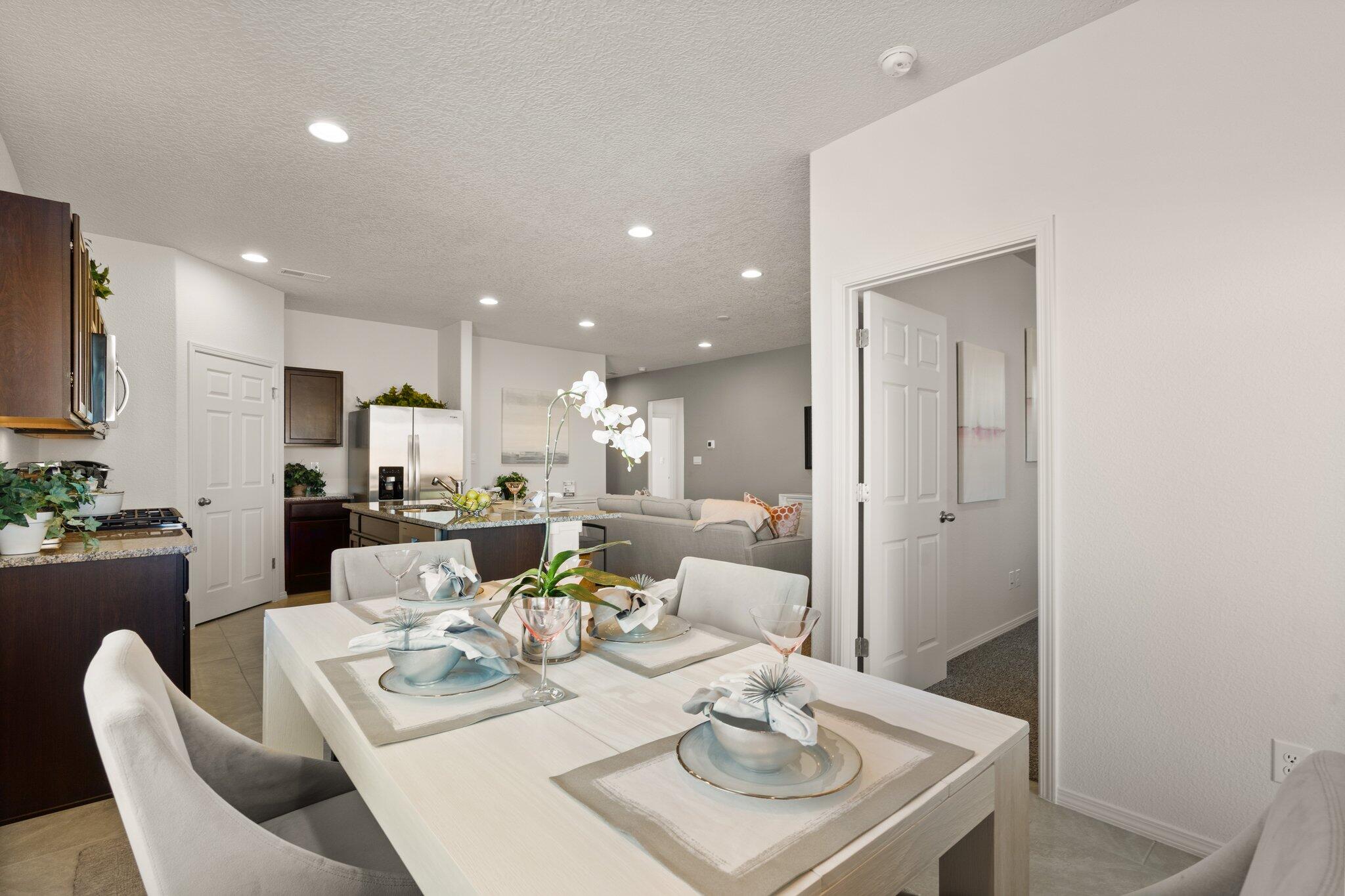 Photo 6 — 1503 Las Colinas Road NW