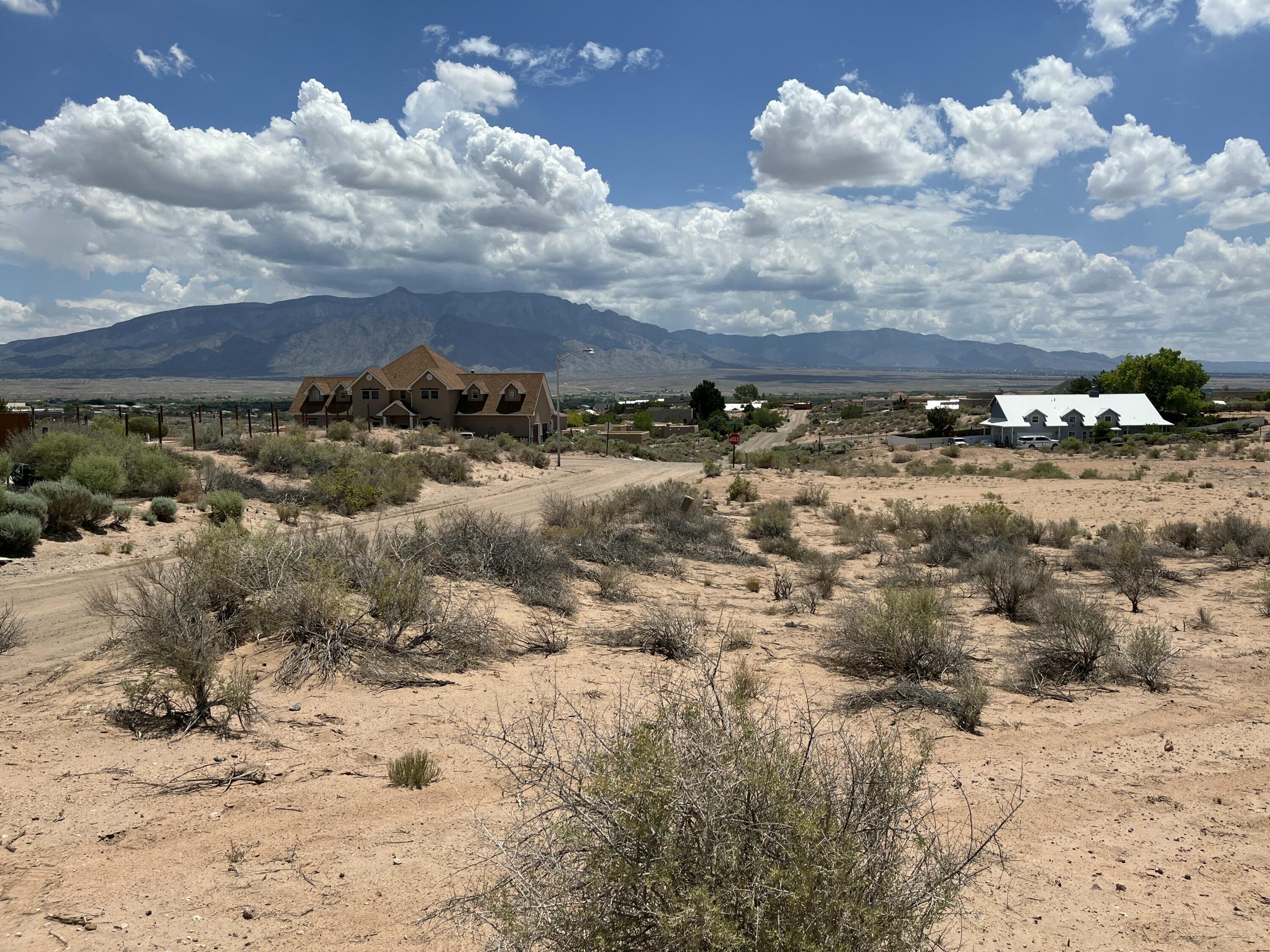 5424 Vera Cruz Road NE, Rio Rancho, NM 87144
