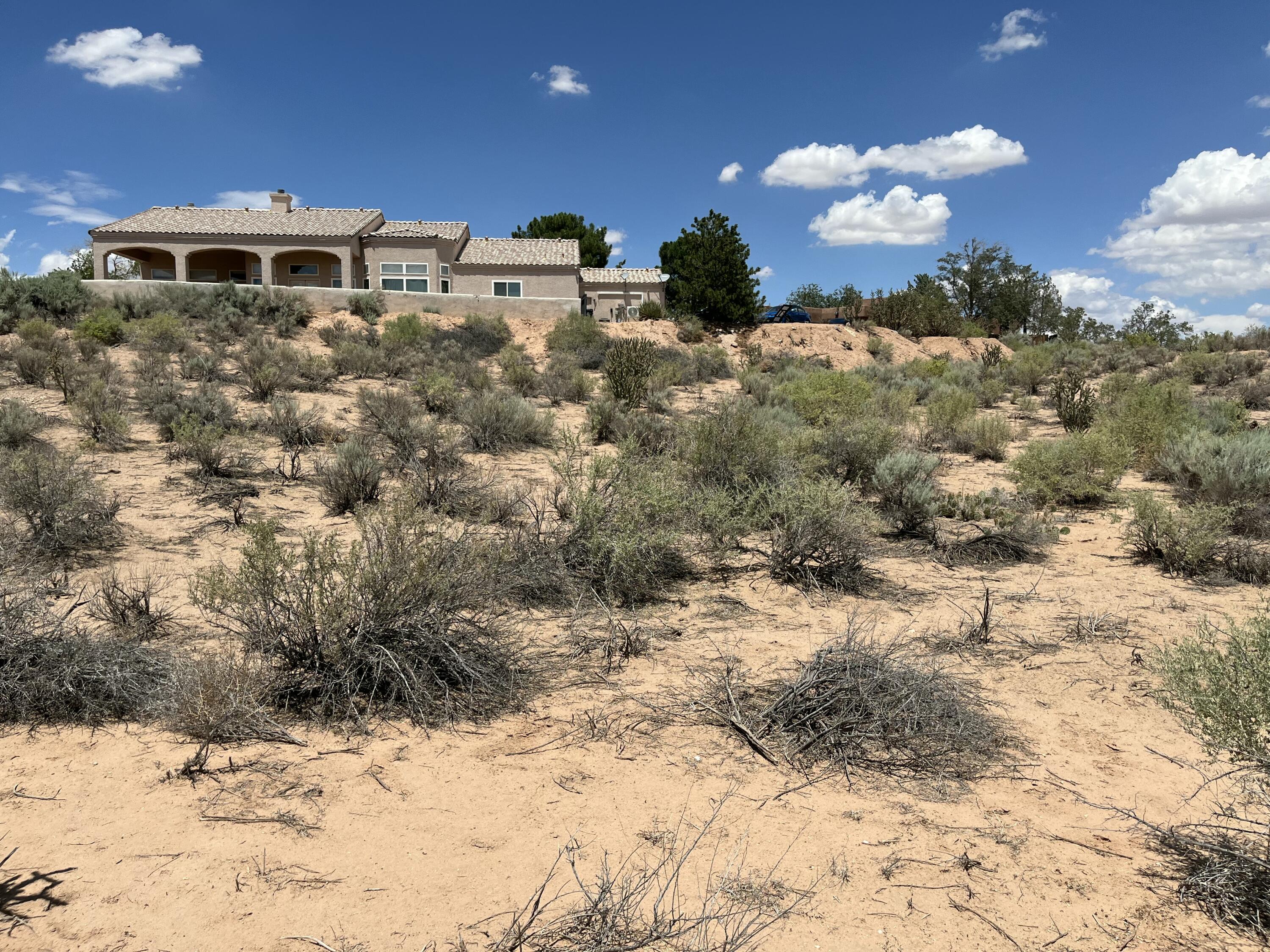 Photo 4 — 5424 Vera Cruz Road NE