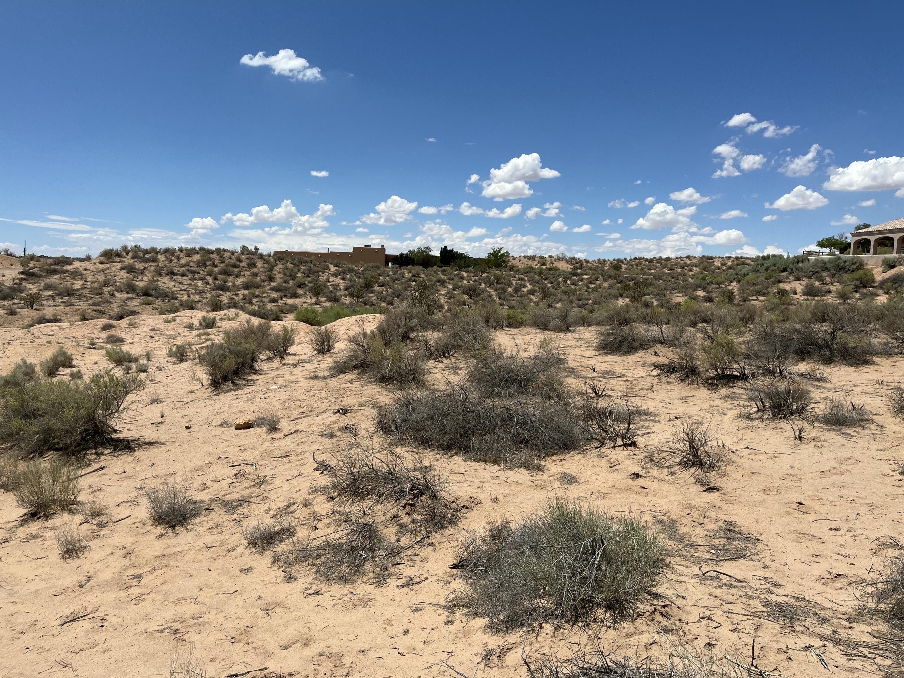 Photo 15 — 5424 Vera Cruz Road NE