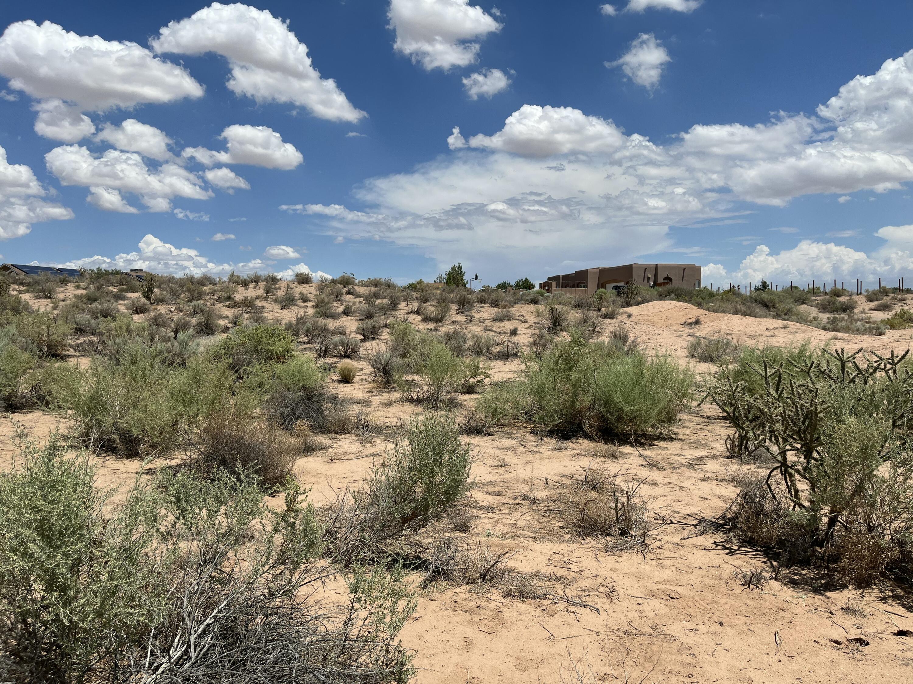 Photo 2 — 5424 Vera Cruz Road NE