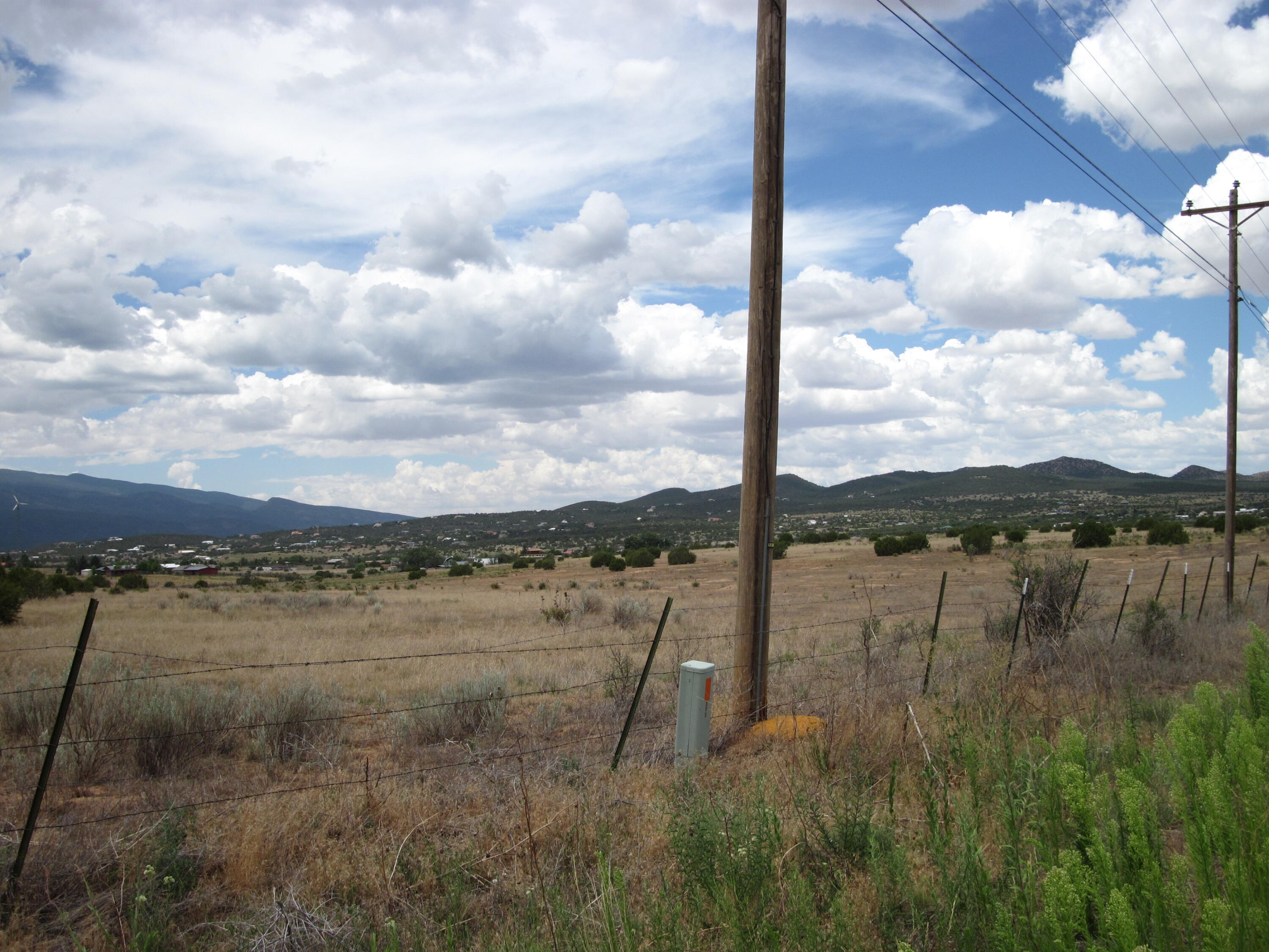 Photo 5 — 1221 Mountain Valley Road