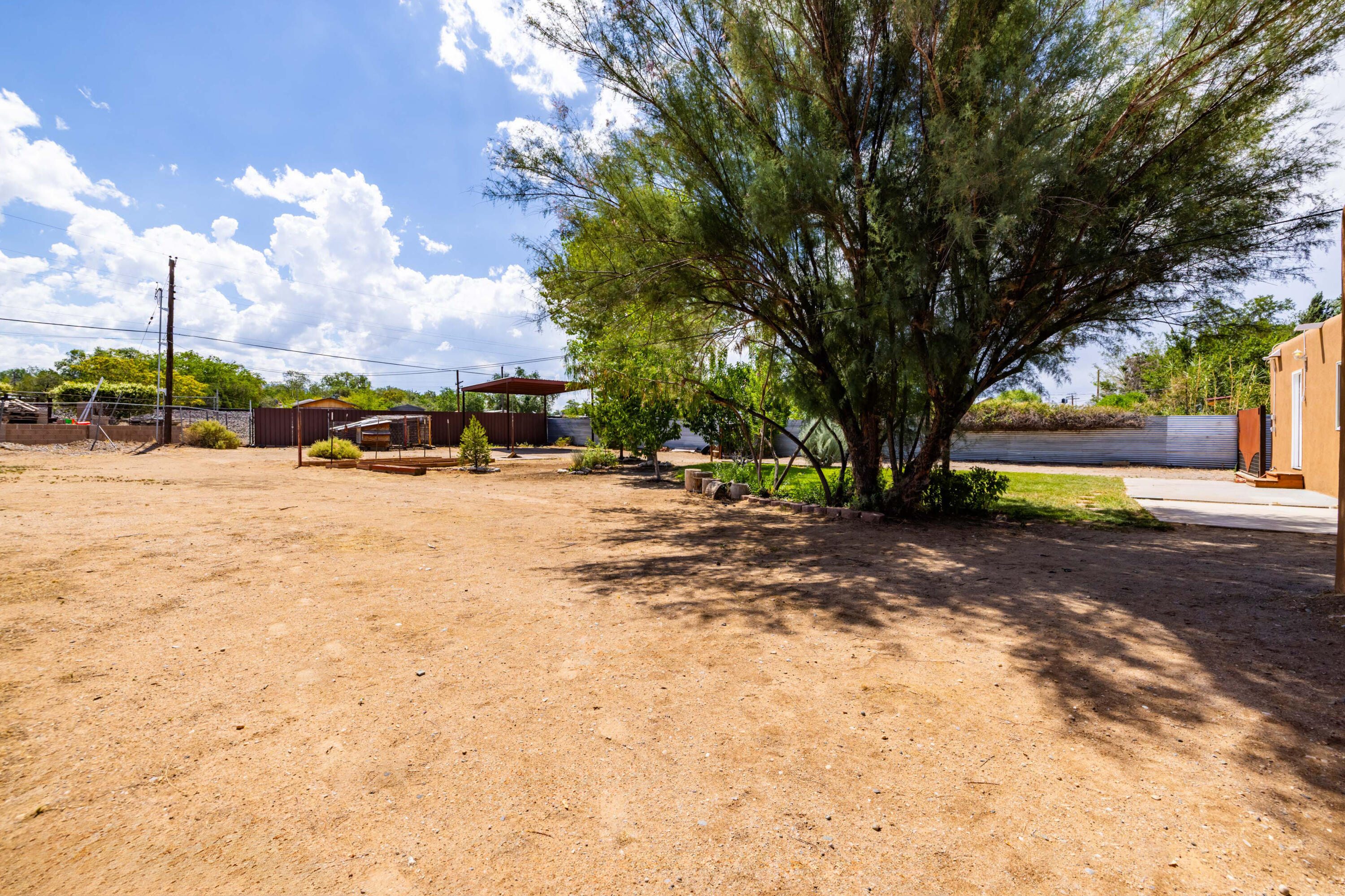 Photo 5 — 6624 Tierra Drive NW