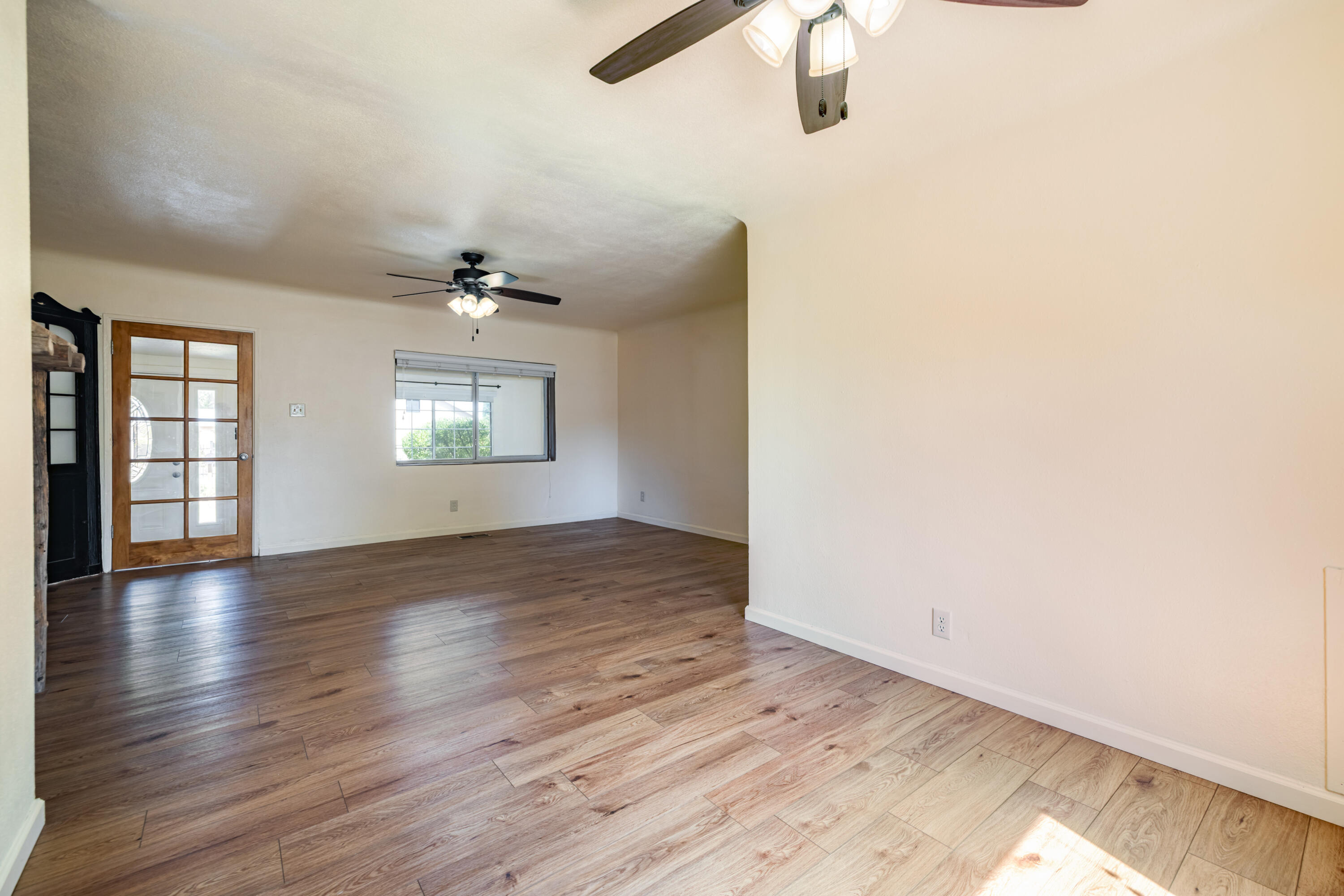 Photo 14 — 6624 Tierra Drive NW