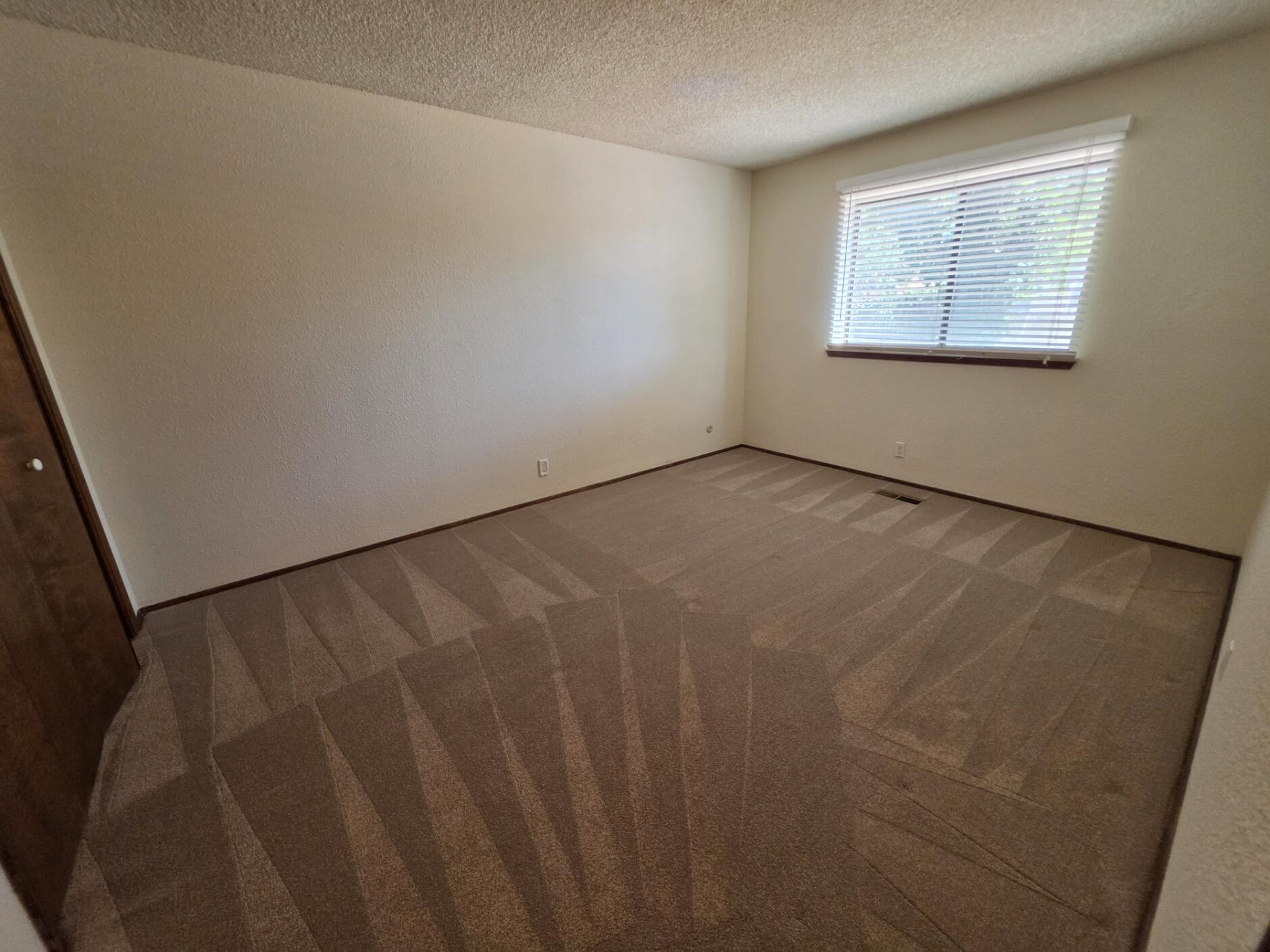 Photo 6 — 8800 Natalie Avenue NE