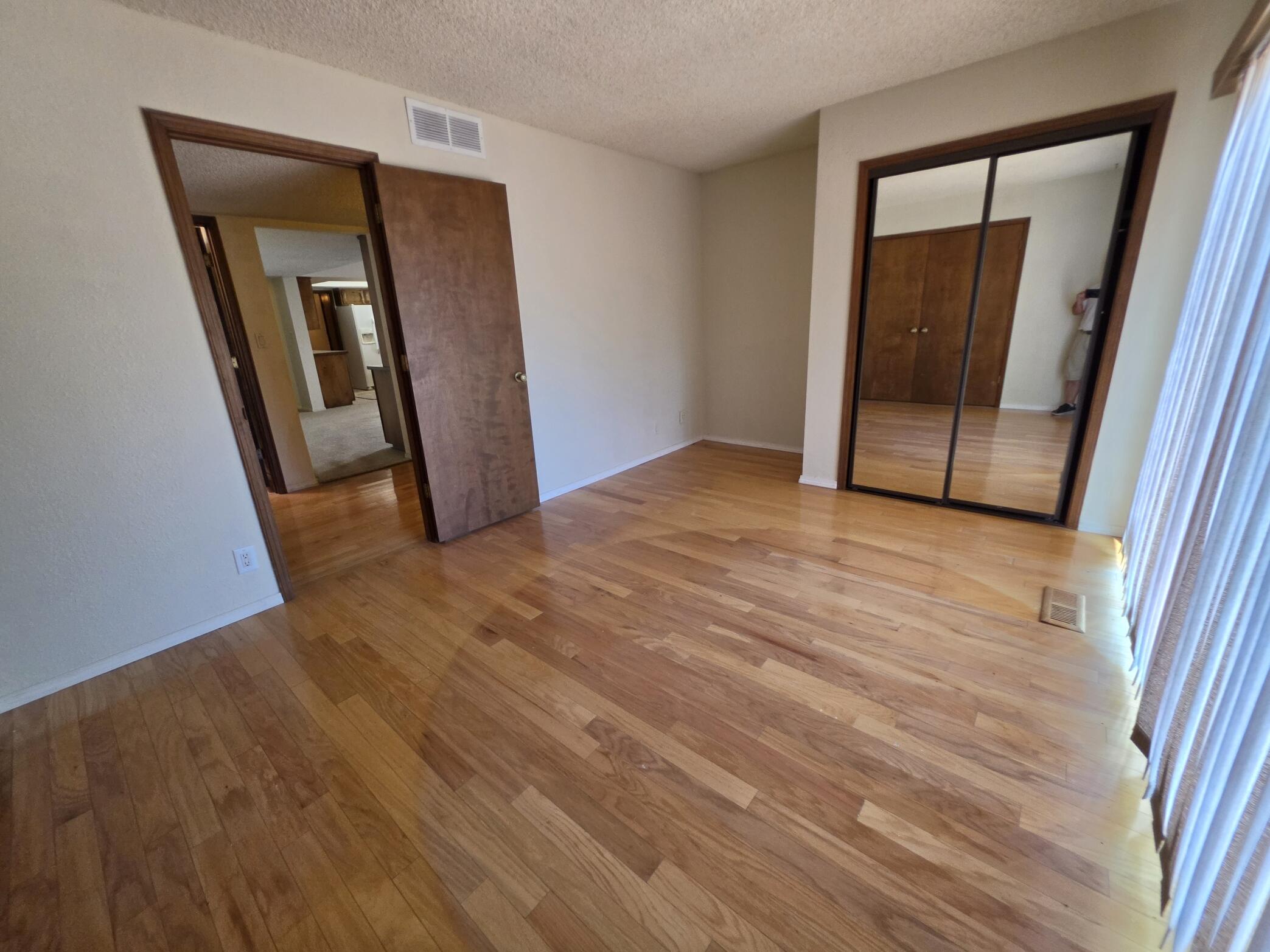 Photo 7 — 8800 Natalie Avenue NE