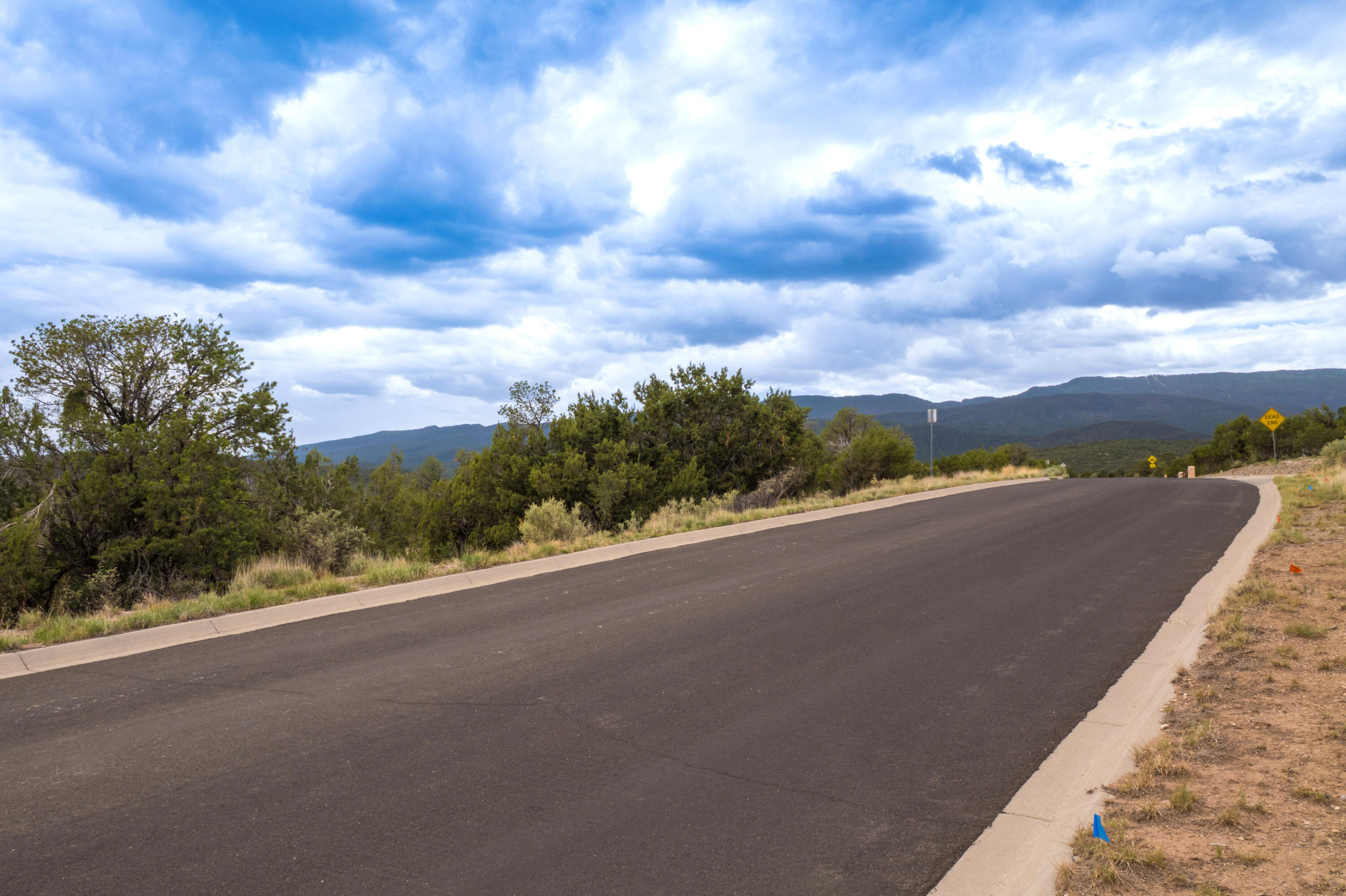 95 Raindance Road, Sandia Park, NM 87047