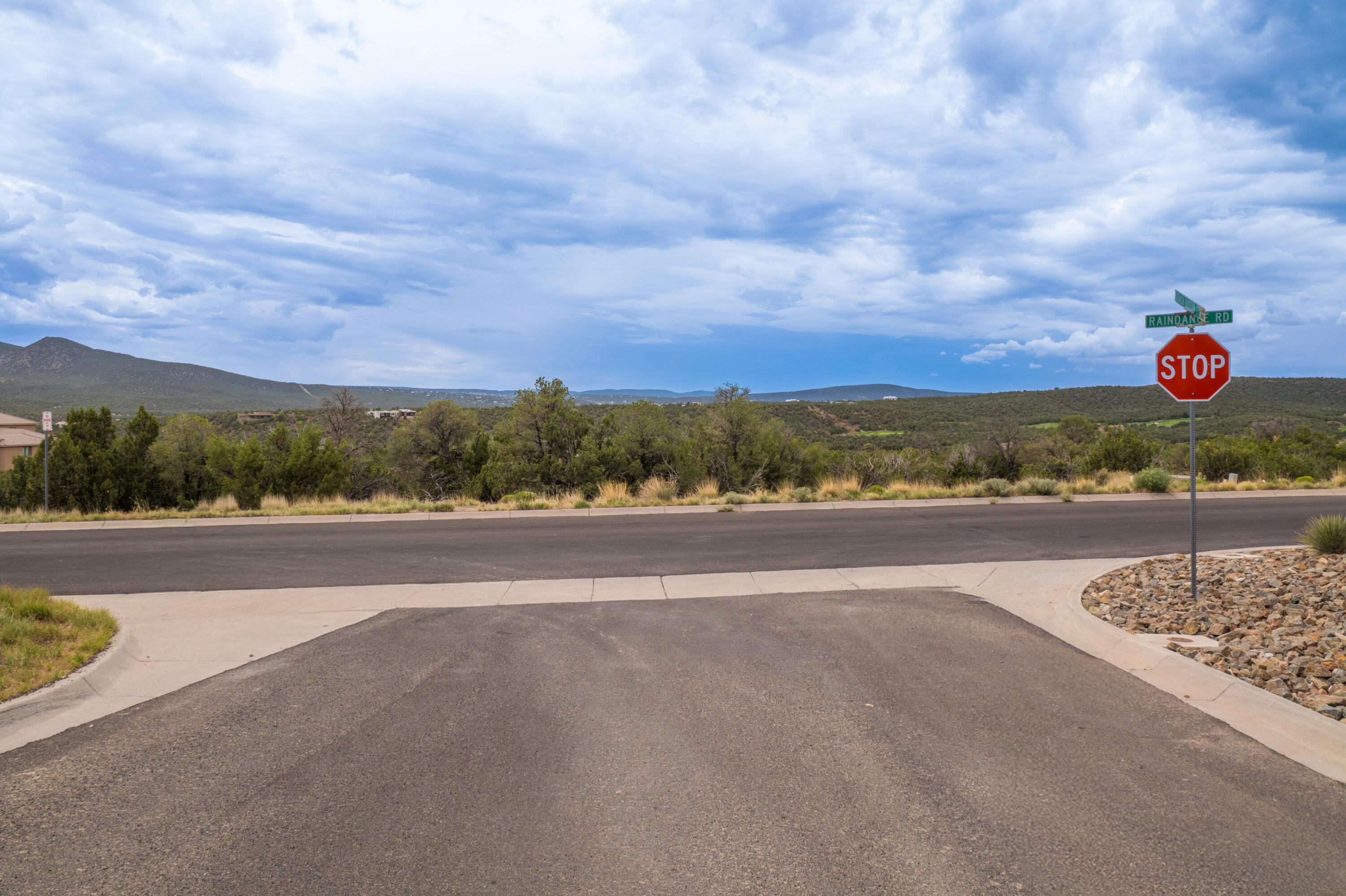 Photo 13 — 95 Raindance Road
